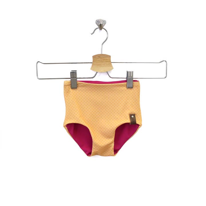 Pantaloni reversibili a vita alta Kylie Swim - Waffle Cone per la vendita all'ingrosso da parte di MINI Street