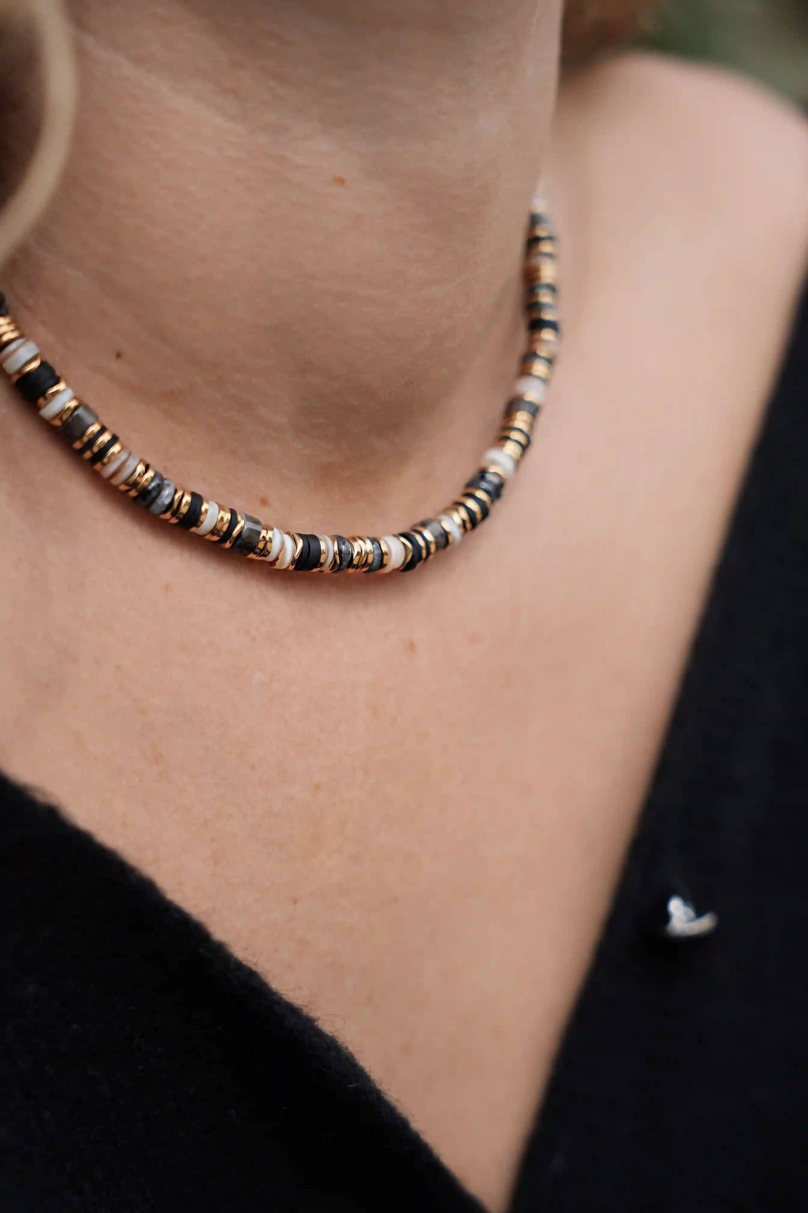 Cloralys - Wholesale Beaded/Pearl Necklace - Black Elwood3