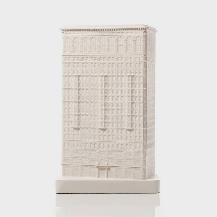 Chisel & Mouse | Terminal Greyhound pour la vente par Beamalevich