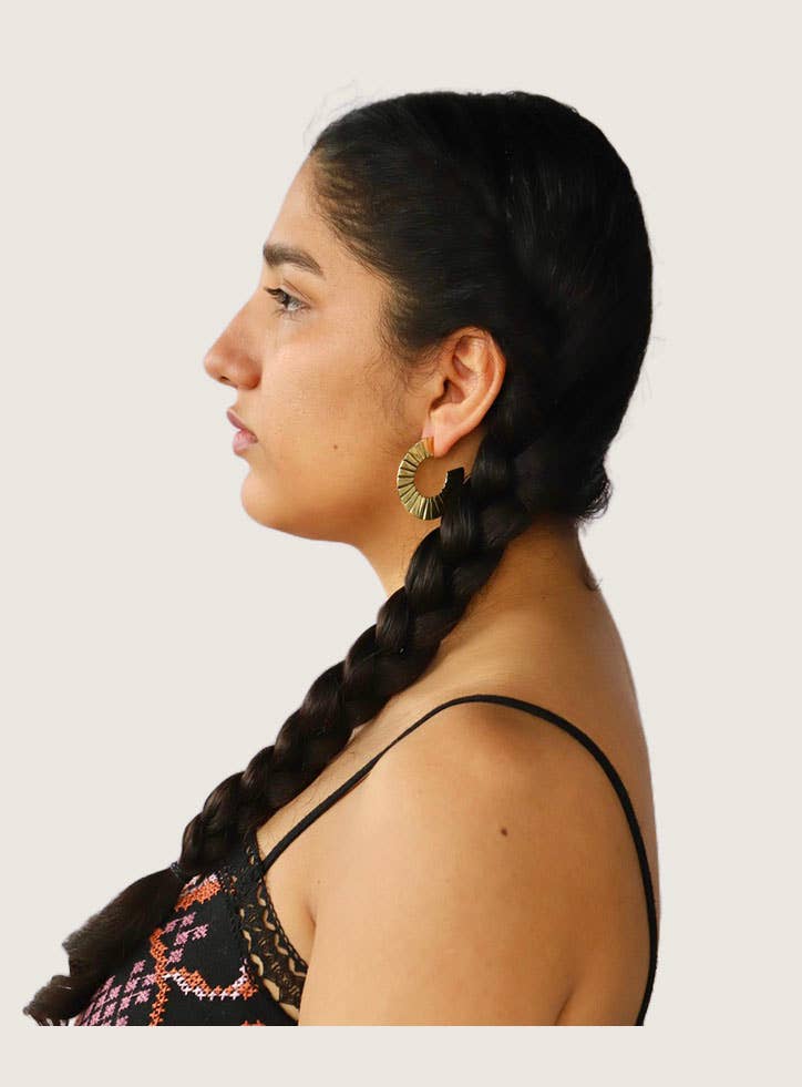 Meyelo – wholesale Hängande örhängen – Biki örhängen1