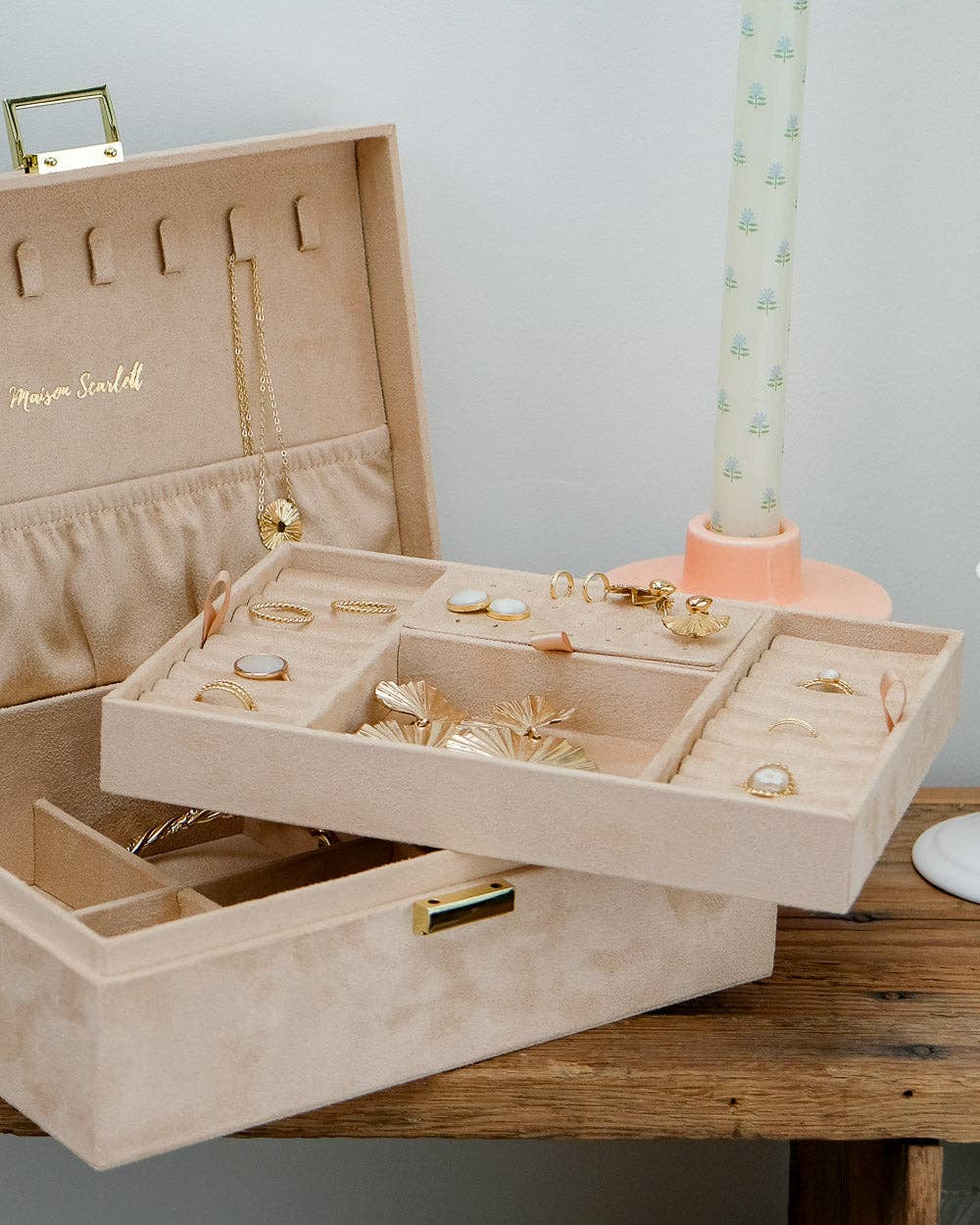 Maison Scarlett - Wholesale Jewelry Box/Organizer - Louise velvet jewelry box2