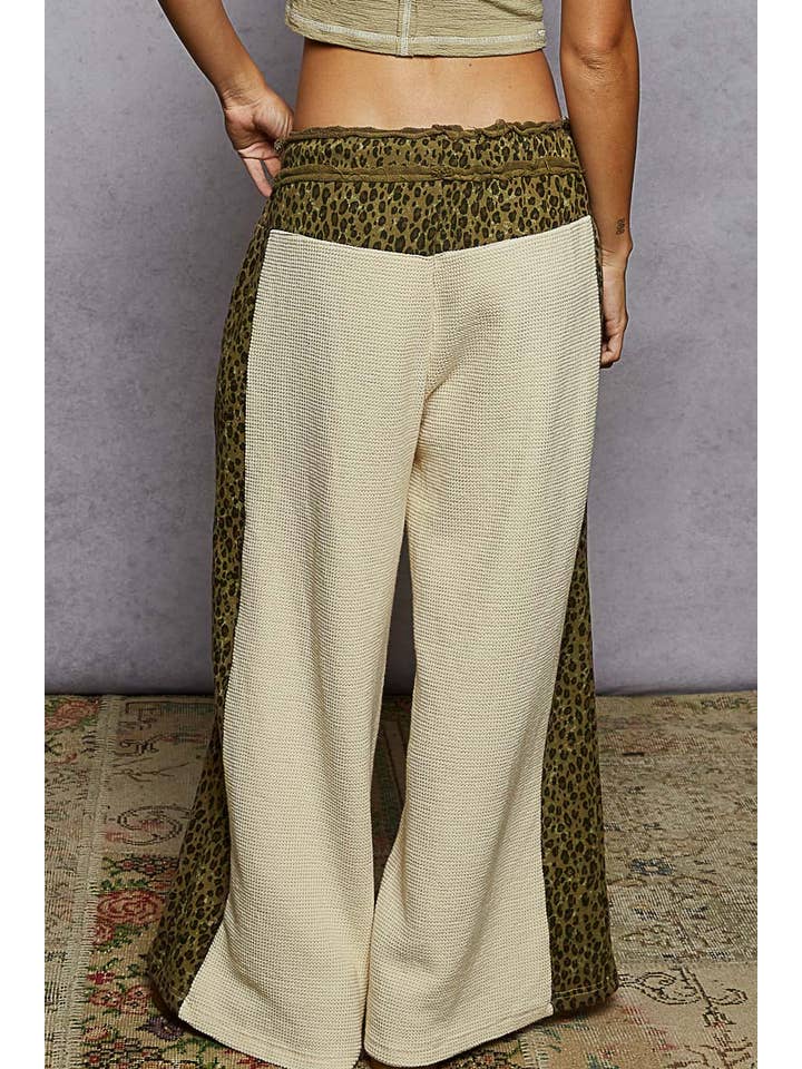 Pol Clothing - Wholesale Pants - Women's - Animal print contrast thermal straight fit knit pants5