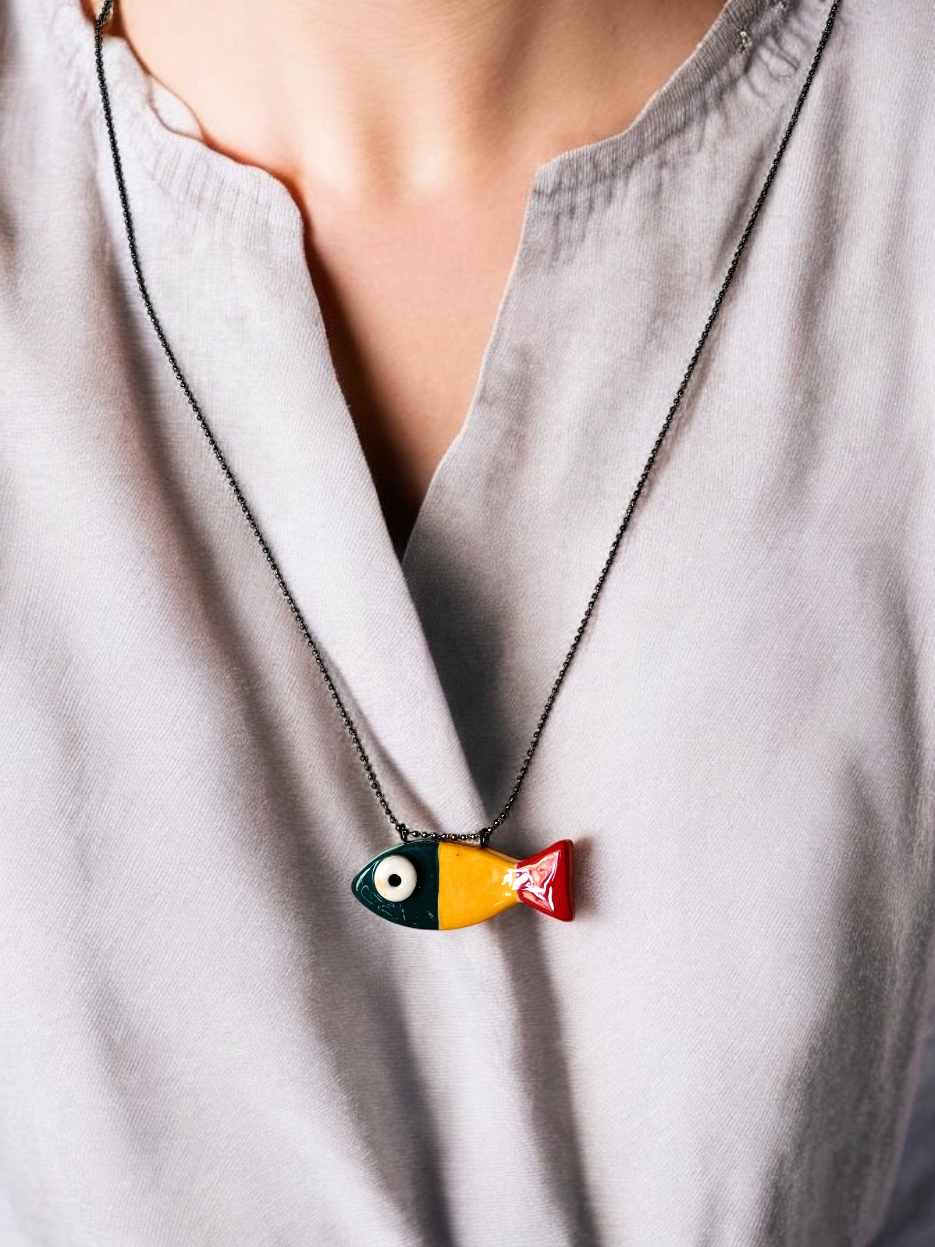 Thetis Art Studio - Wholesale Pendant/Charm Necklace - Ciondolo a forma di pesce in ceramica (con collana)3