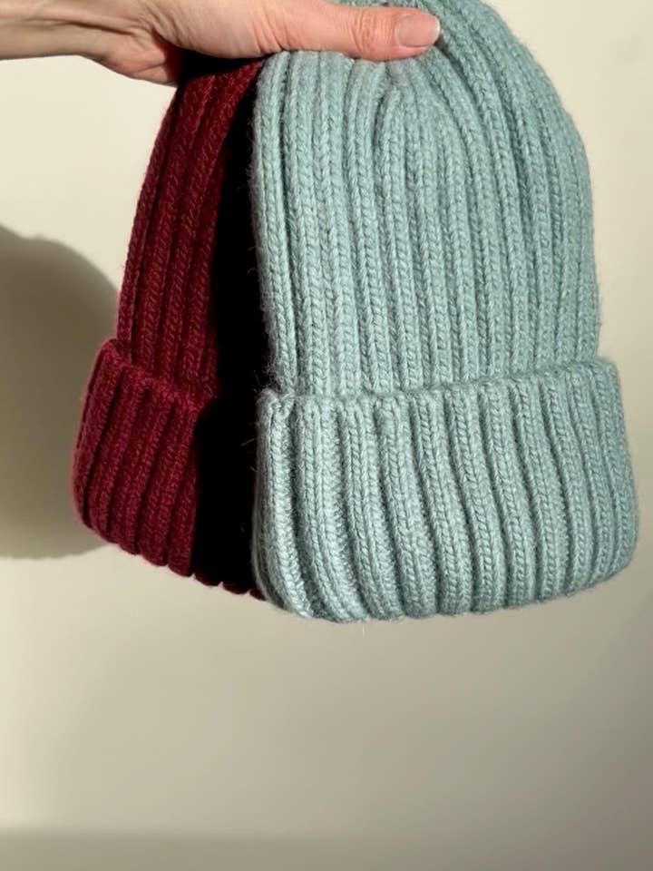 Teal Mulberry silk-lined cashmere beanie for wholesale by Silk Diversity