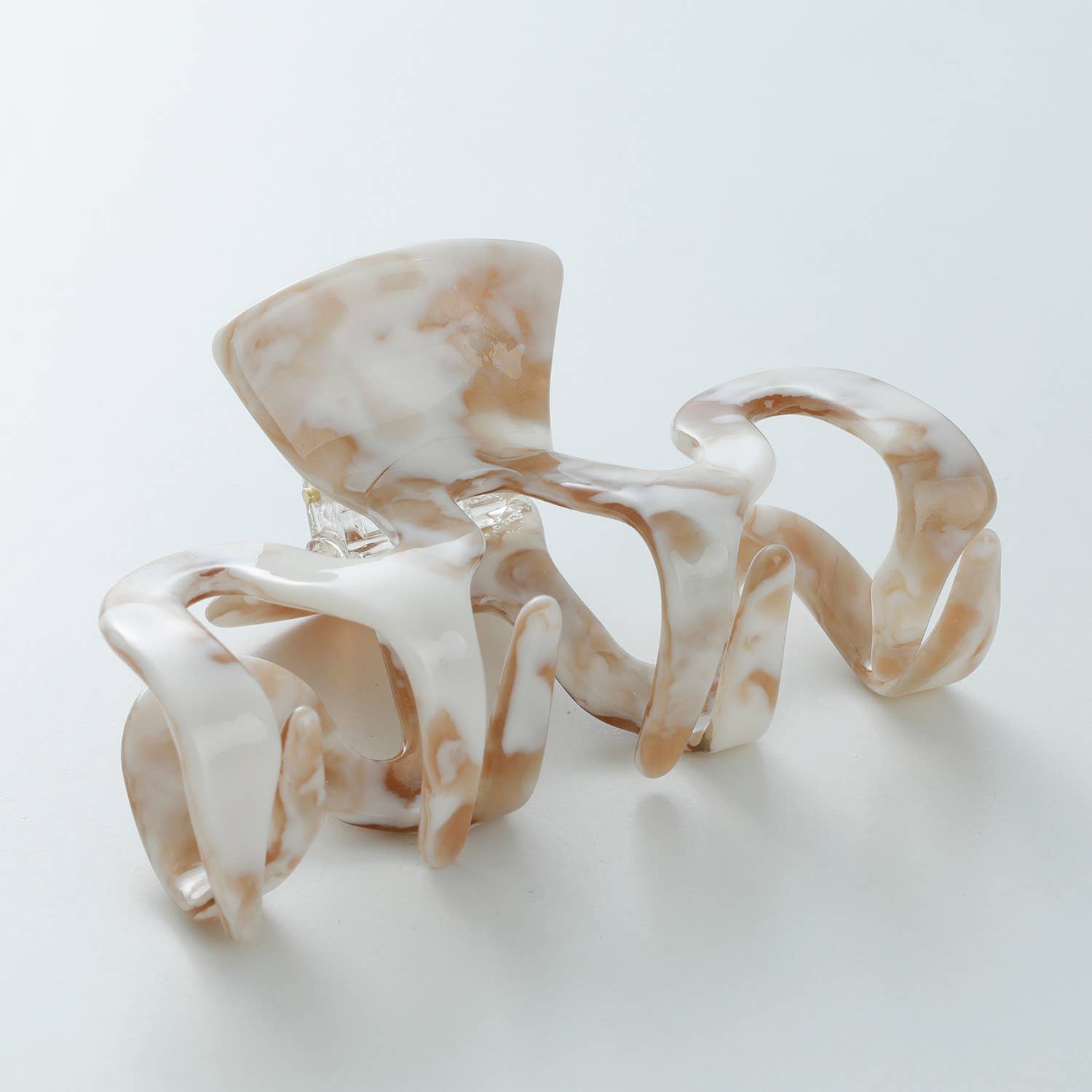 Blandad Calacatta Gold Large | Blandade stora klämspännen för wholesale på Faire4