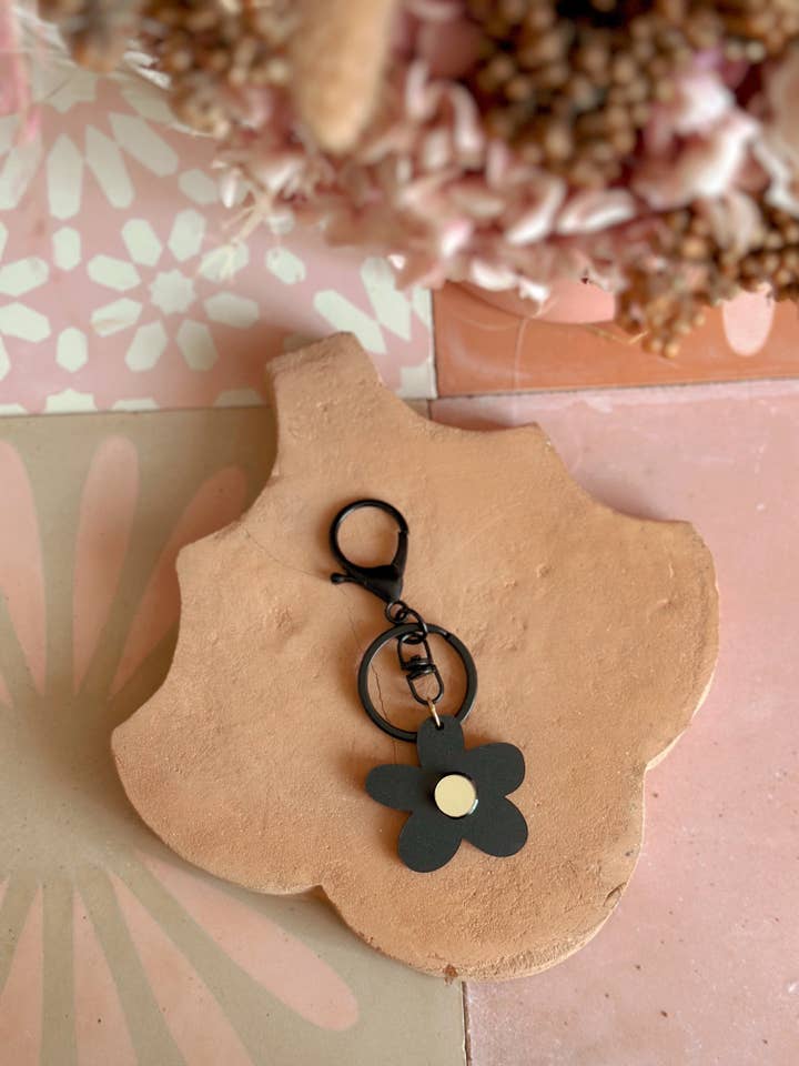 Flower Keyring | Matte Black + Gold | WHOLESALE for wholesale by Foxie Collective