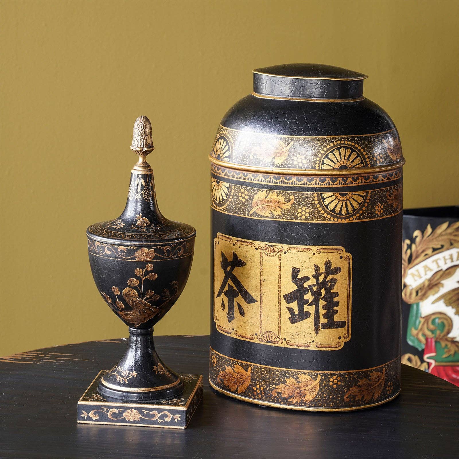 Blue Ocean Traders - Vente Décorations de table - Pointe de Chinoiserie Peinte à la Main1