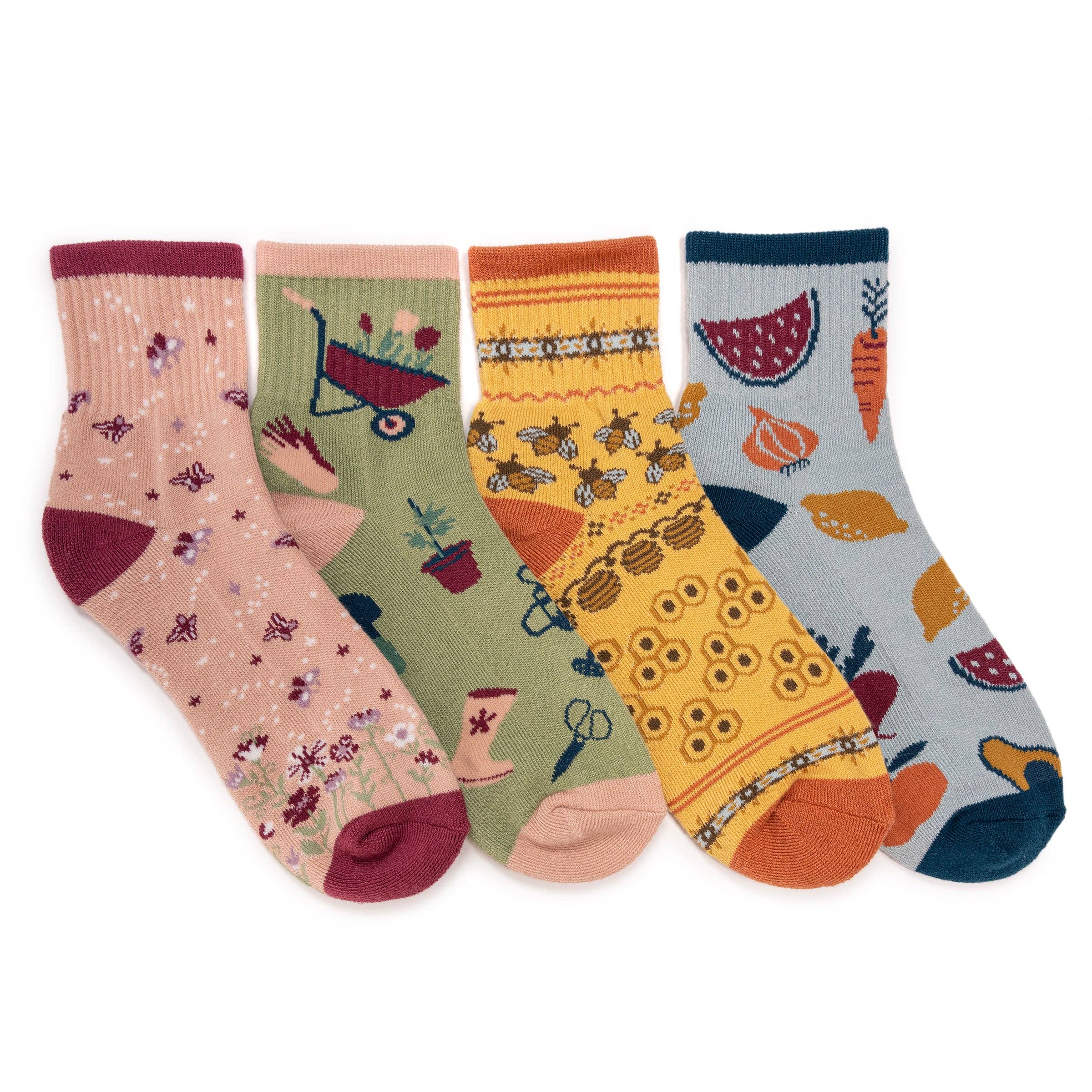 Muk Luks - Wholesale Socks - Women's - Women's 4 Pack Quarter Crew Novelty4