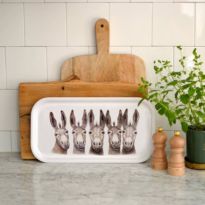 Amigos- long tray for wholesale by Charlotte Nicolin