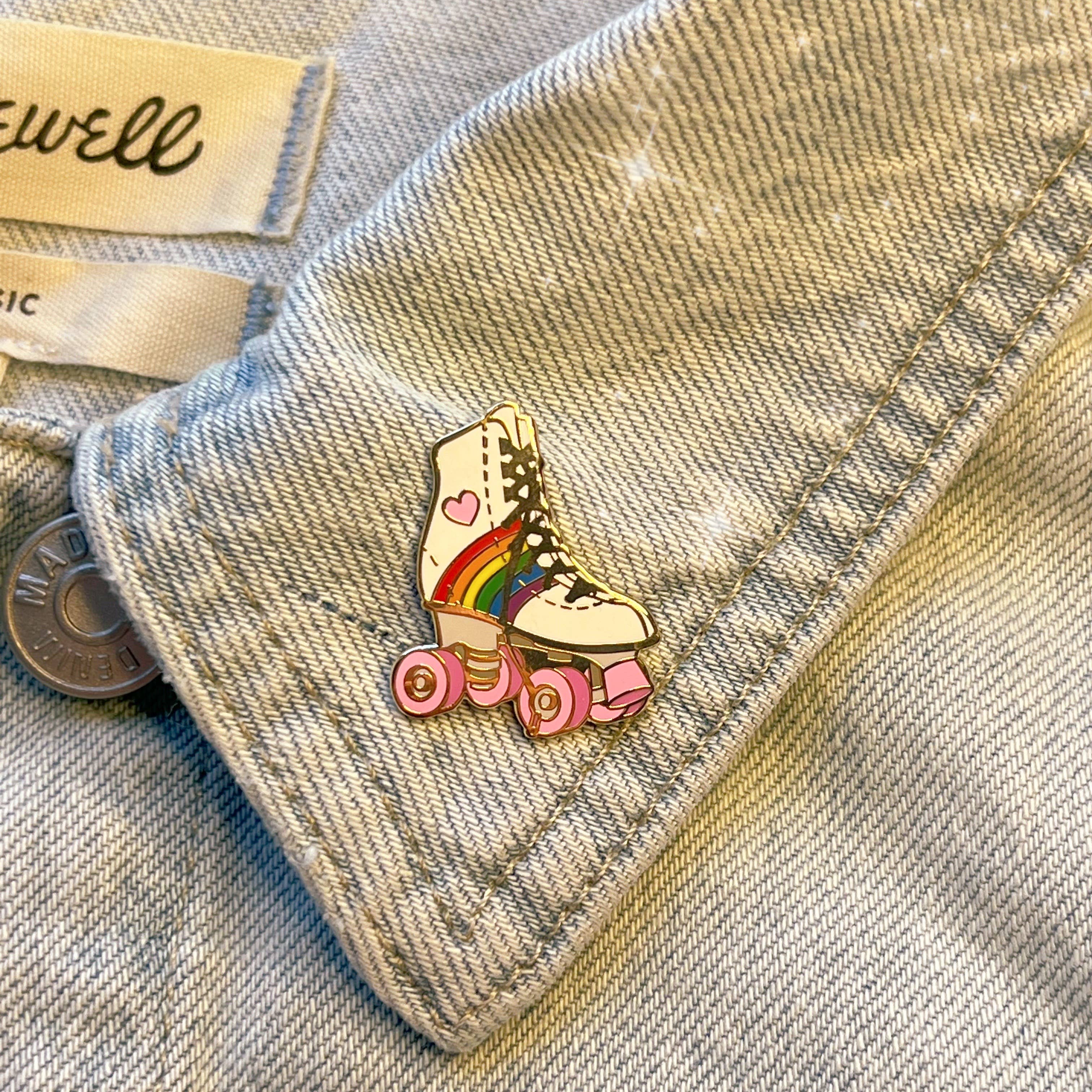 Wildflower + Co. - Wholesale Lapel Pin/Button - Roller Skate Enamel Pin - All13