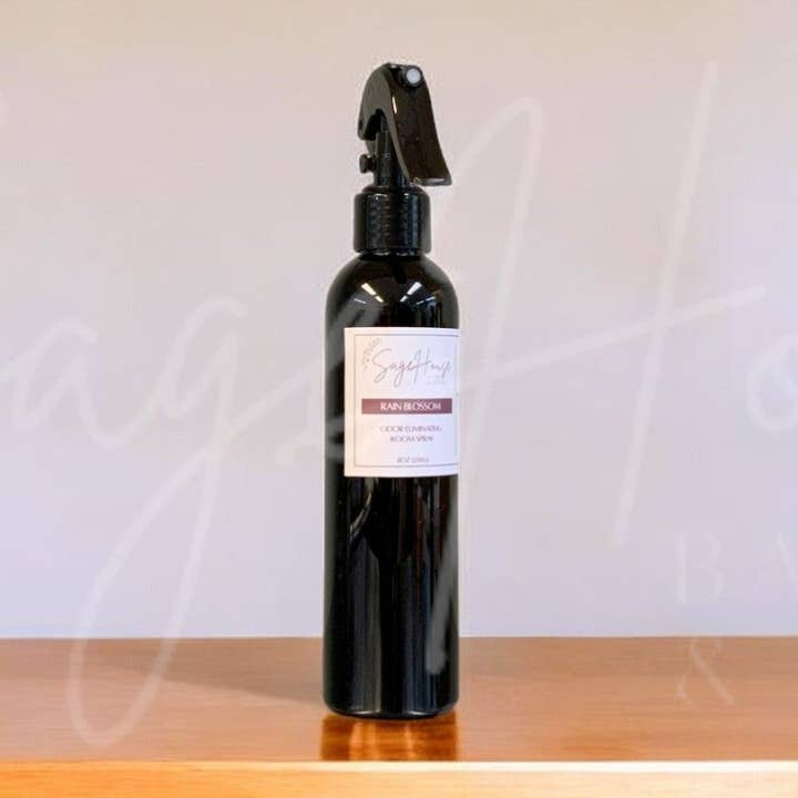Spray d'ambiance Rain Blossom pour la vente par SageHouse Bath & Body