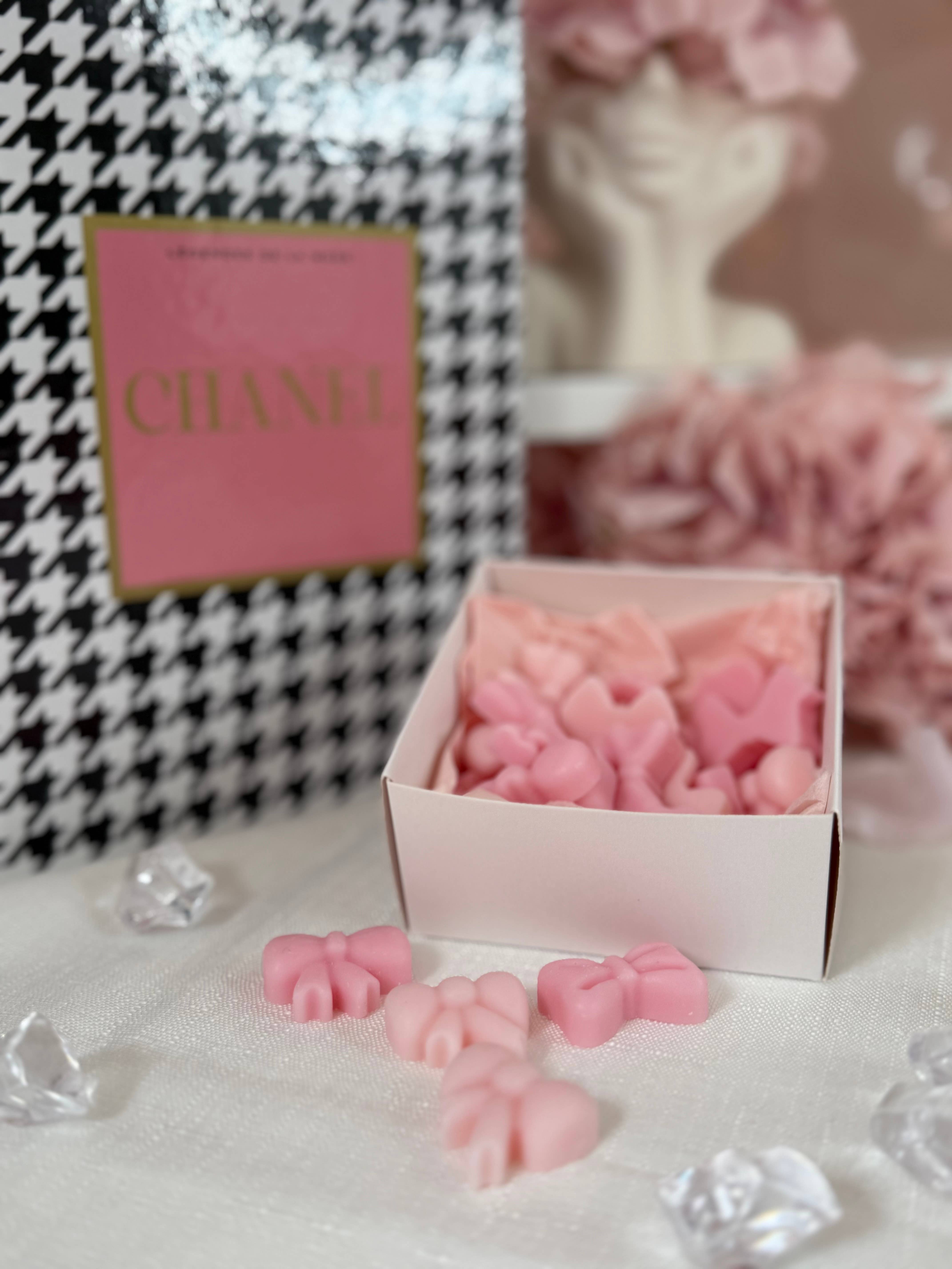 Beyoubymaeva - Wholesale Wax Melt - Scented Wax Melts in Bow Shape (60g)1