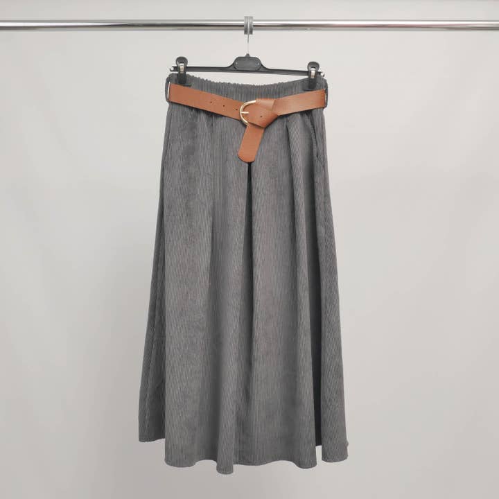 Cecile Wang - Wholesale Skirt - Women's - Corduroy skirt with belt TDM52123-76