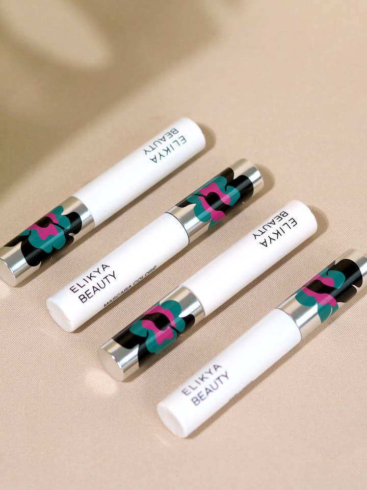 Colored eyeliner enriched with CASTOR OIL for wholesale by Elikya Beauty