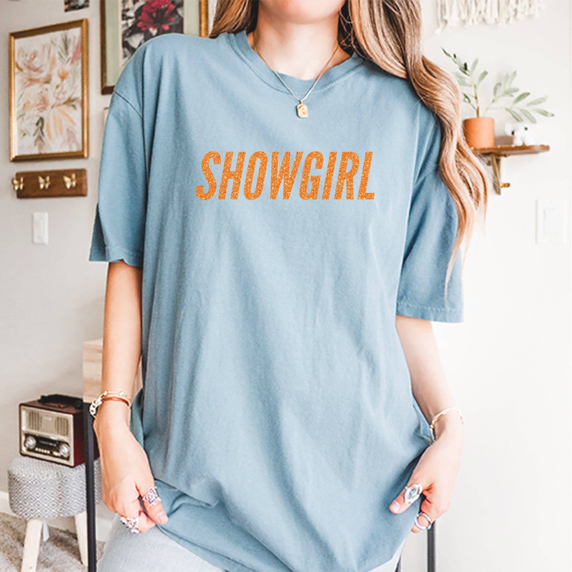 Expression Tees - Vente T-shirt sérigraphié – femme - T-shirt unisexe vintage doux à paillettes orange Showgirl18