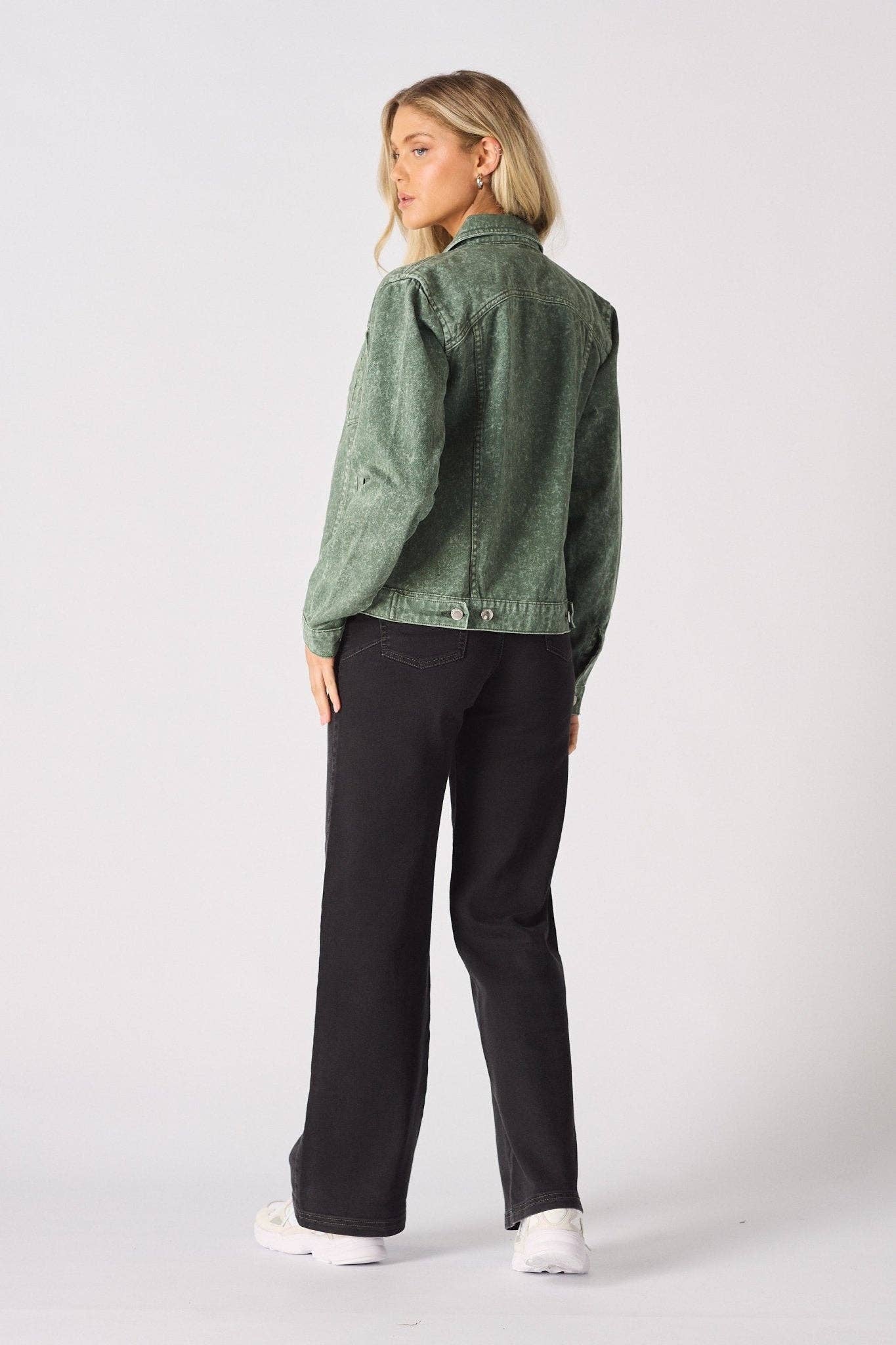JMOJO UK Limited – wholesale Denim jacket – Women's – Sage Denim Trucker Jacket – Pearl Green4