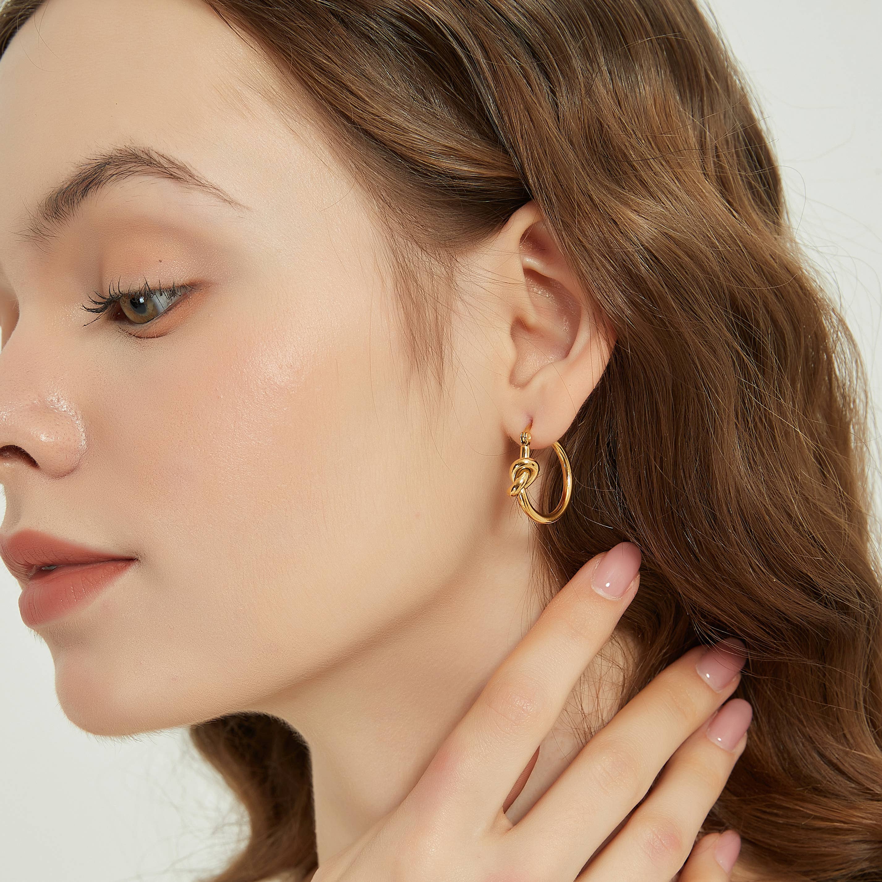 Melange Blanc - Wholesale Hoop Earrings - Molly knot earrings, gold earrings, gold hoop, knot earring6