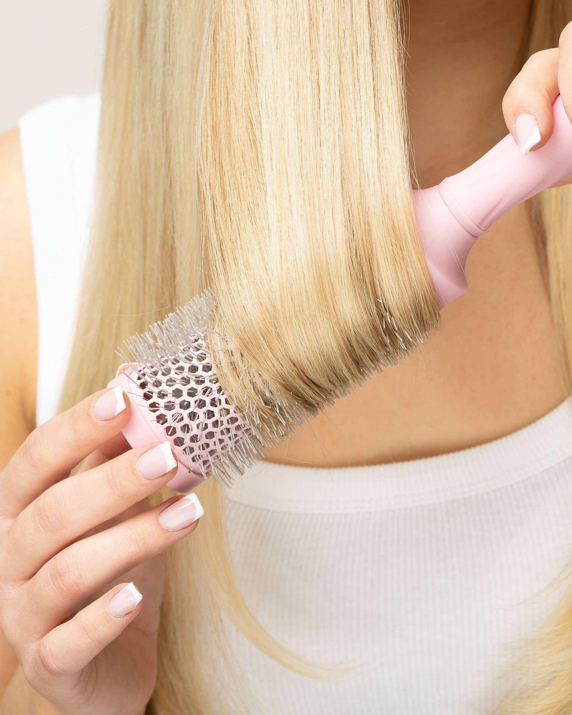 Soinvogue - Wholesale Hair Brush/Comb - Brushworks Ceramic Round Brush - Medium7