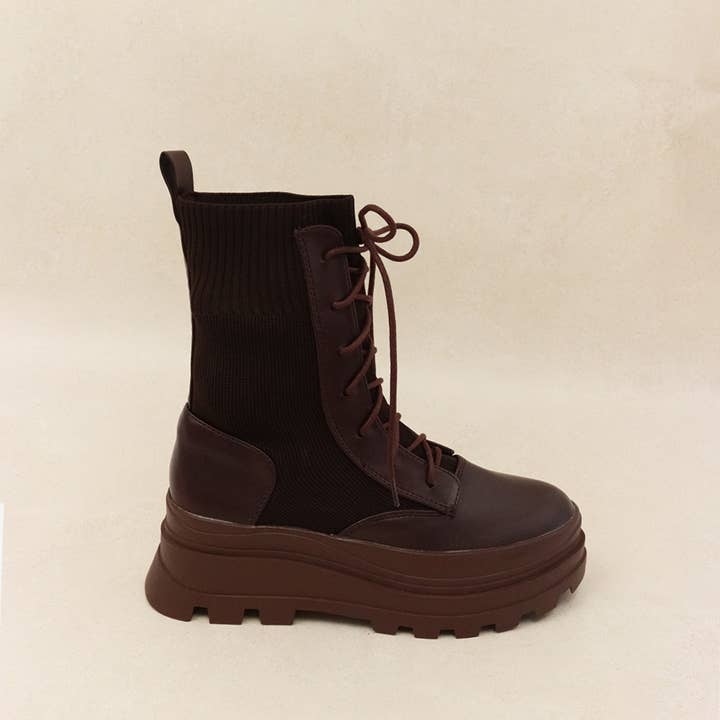 MUSCLE - Women's Combat Boots with Ribbed Panels for wholesale by Lemonade Shoes