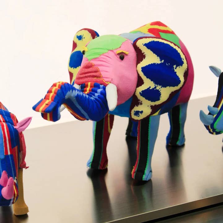 Ocean Sole - Wholesale Sculpture - Kenyan Heritage Elephant Flip Flop Sculpture6