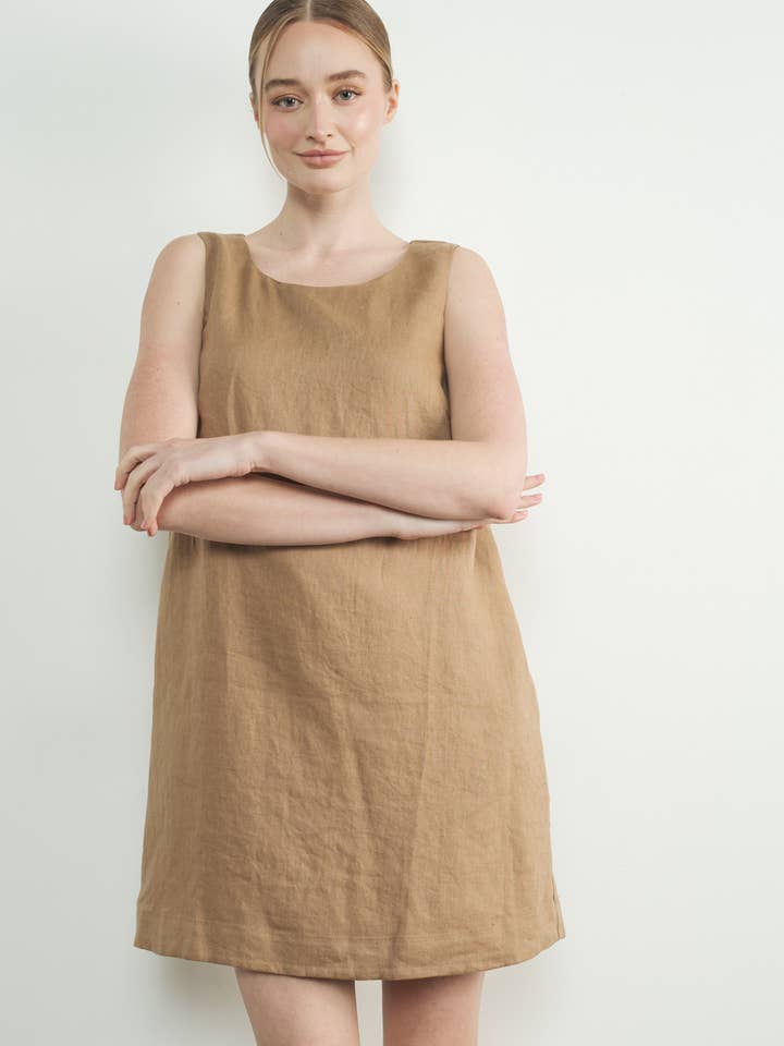 MAD3244 LINEN SLEEVELESS SHIFT DRESS for wholesale by Aaron & Amber