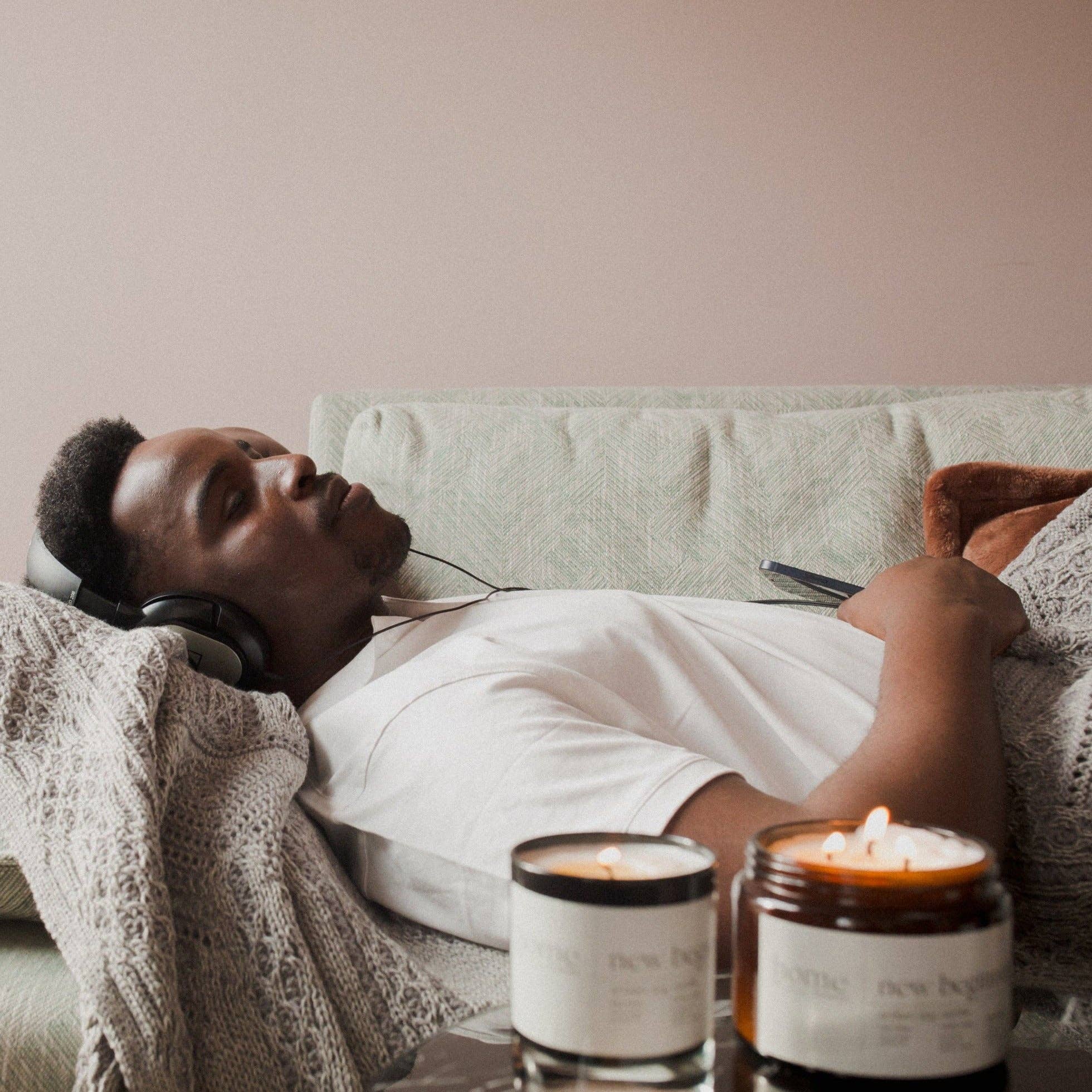 The Home Moment Candles Ltd - Wholesale Jar/Filled Candle - Amber | Guaiac wood & Amber Fragranced Candle2