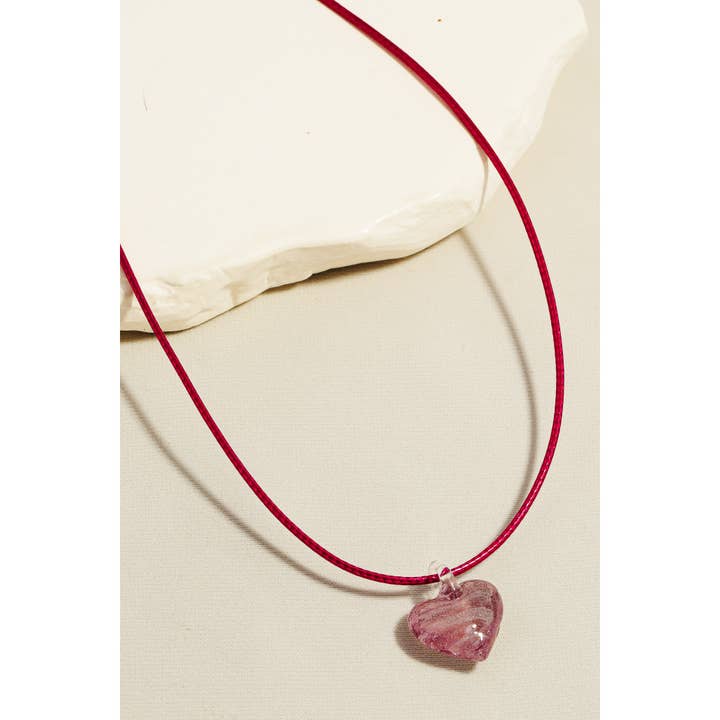 Anarchy Street - Wholesale Pendant/Charm Necklace - Glass Heart Pendant Thread Necklace