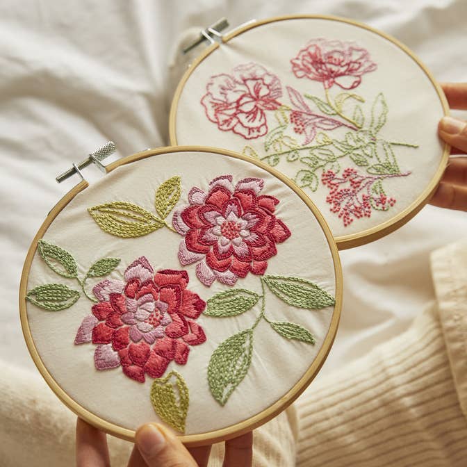 DMC - Wholesale Embroidery/Cross Stitch Supplies - DMC Calming Carnations Embroidery Kit, Item TB163S