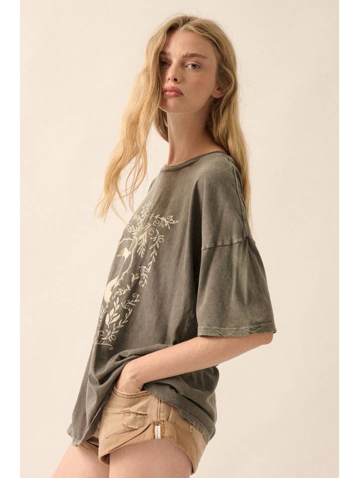 Promesa USA - Wholesale Screen Printed T-Shirt - Women's - Ornate Swan Vintage-Wash Oversize Graphic Tee