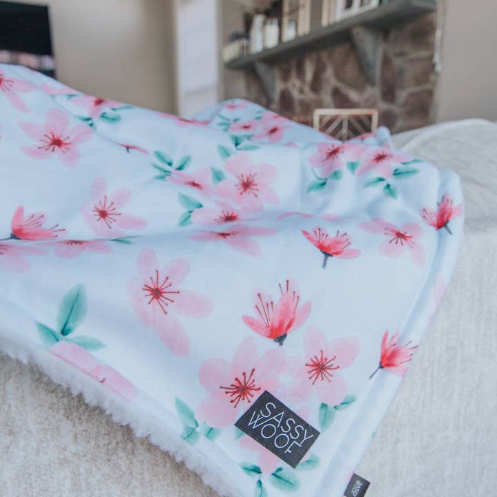 SASSY WOOF - Wholesale Throw Blanket - Pet Blanket - Sakura (Spring) 3