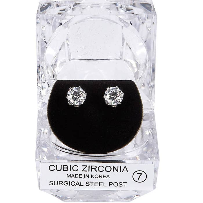 2717 Grandes Boucles d'Oreilles à Clou CZ pour la vente par Dasha Designs