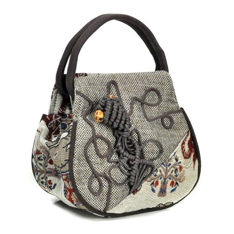 BRANCO Saco de Juta Mini Feito à Mão com Bordado para venda a revendedores na Faire1