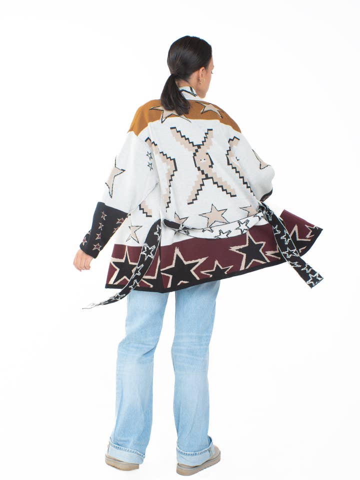 Cardigan en laine mérinos, veste en laine Cowgirl, style Alanui pour la vente par JOLLIA