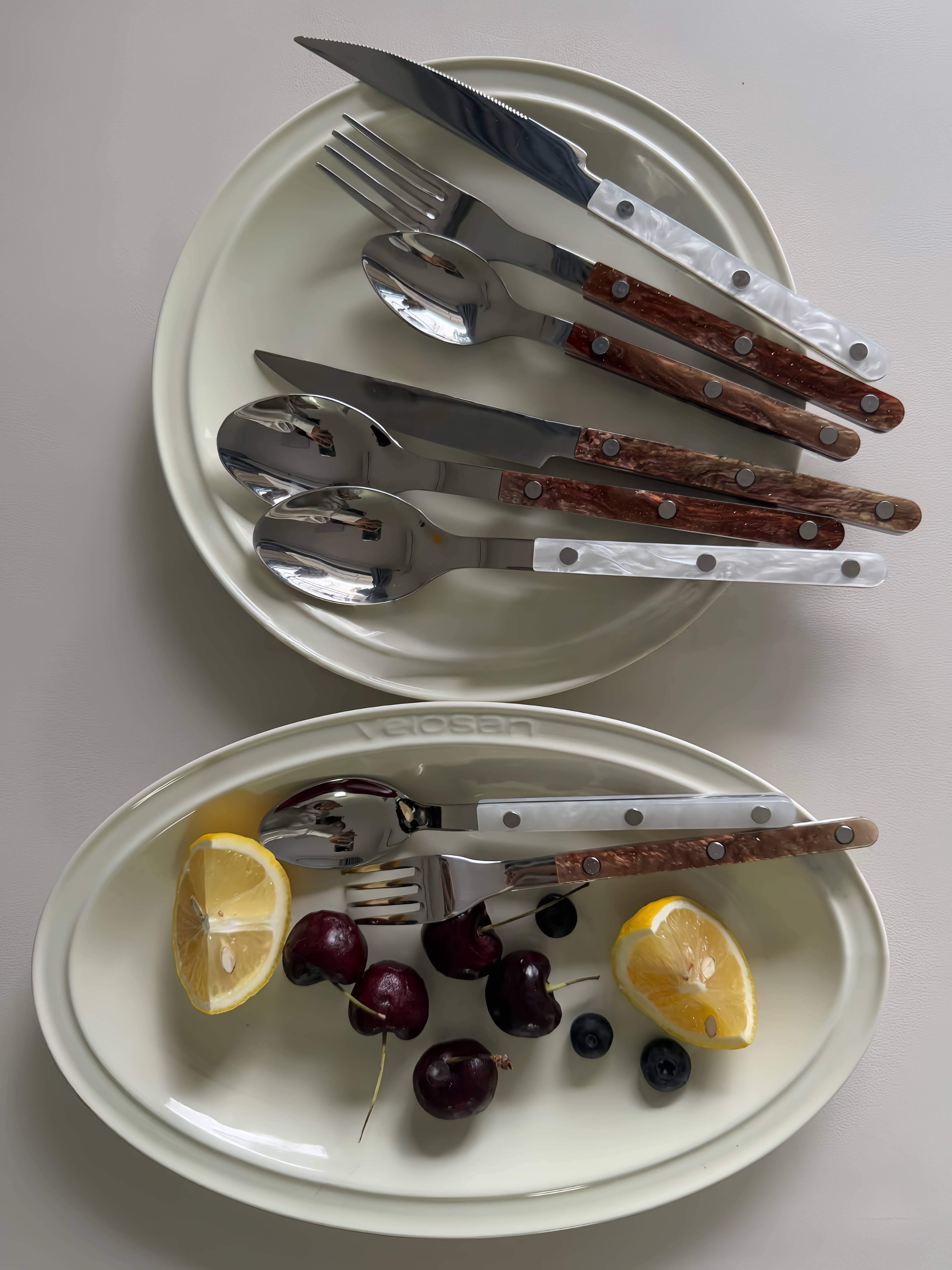 INSPECIAL HOME - Wholesale Flatware Set - Set of 10 Pcs Modern Nebula Pattern Cutlery Flatware Utensil2