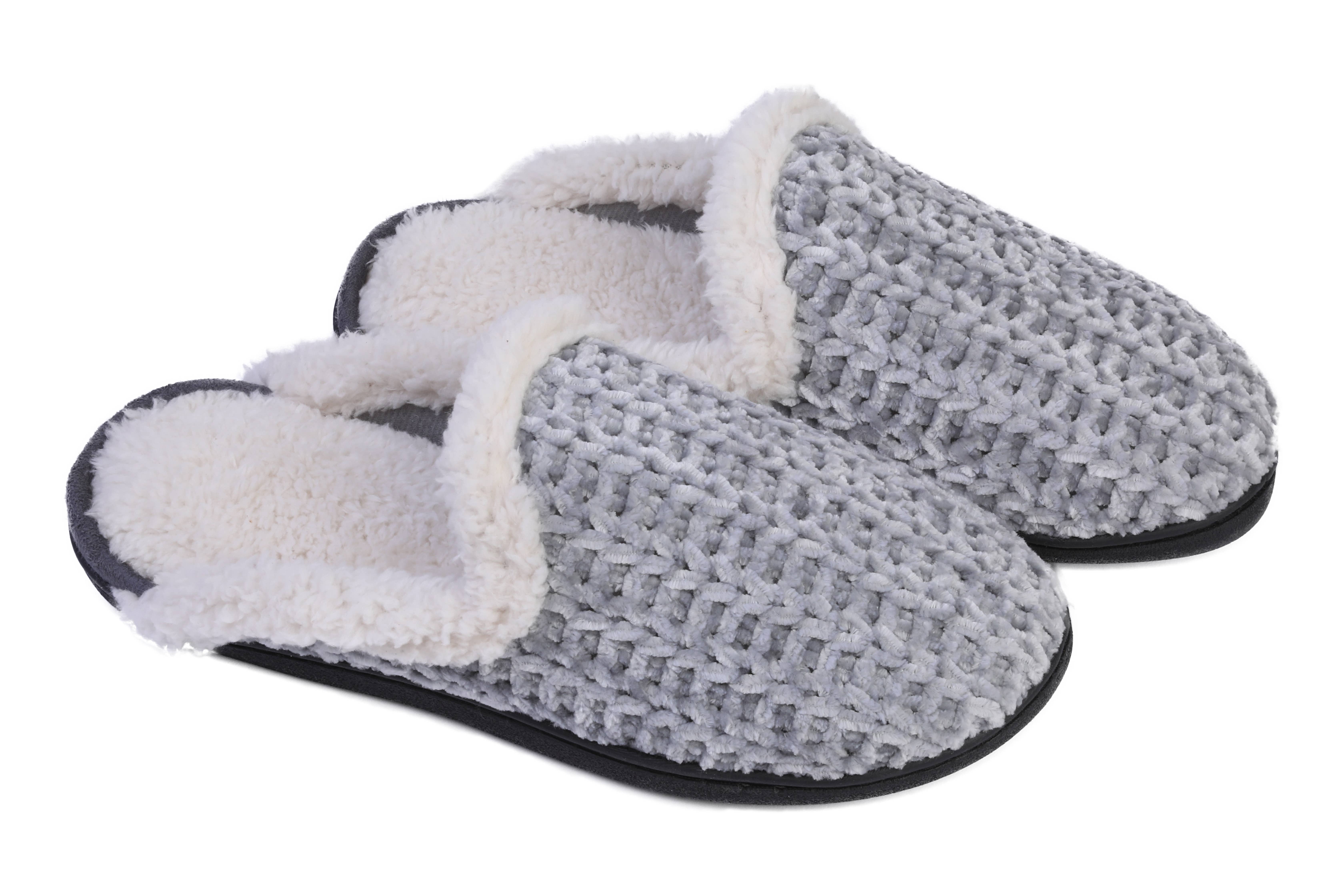 Roxoni - Wholesale Slippers - Women's - WOMEN'S SOFT INDOOR SUEDE FURR CLOG SLIPPERS.10