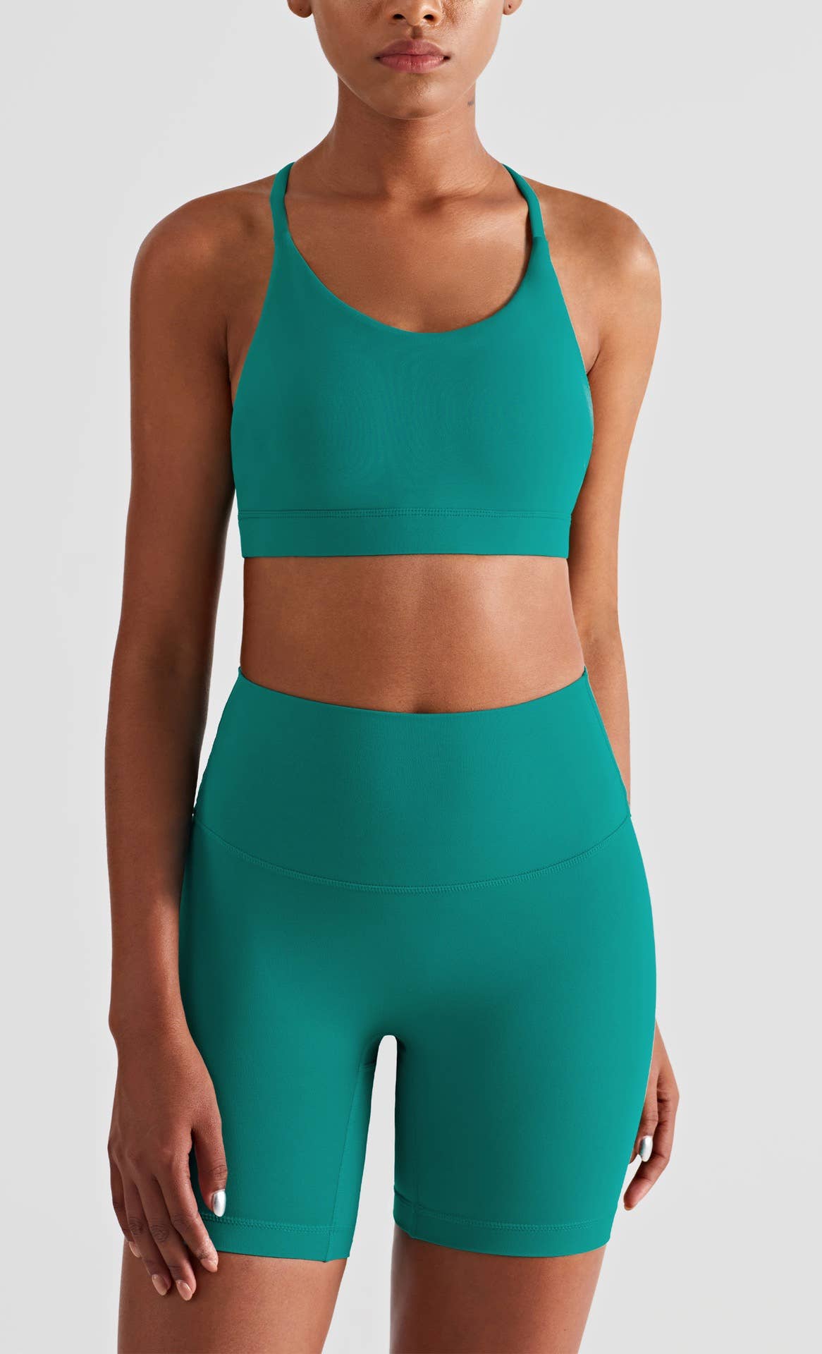 91thelabel - Vente Ensemble de sport – femme - Ensemble de sport 2 pièces Luna : brassière et short taille haute pour yoga, Pilates et entraînement8