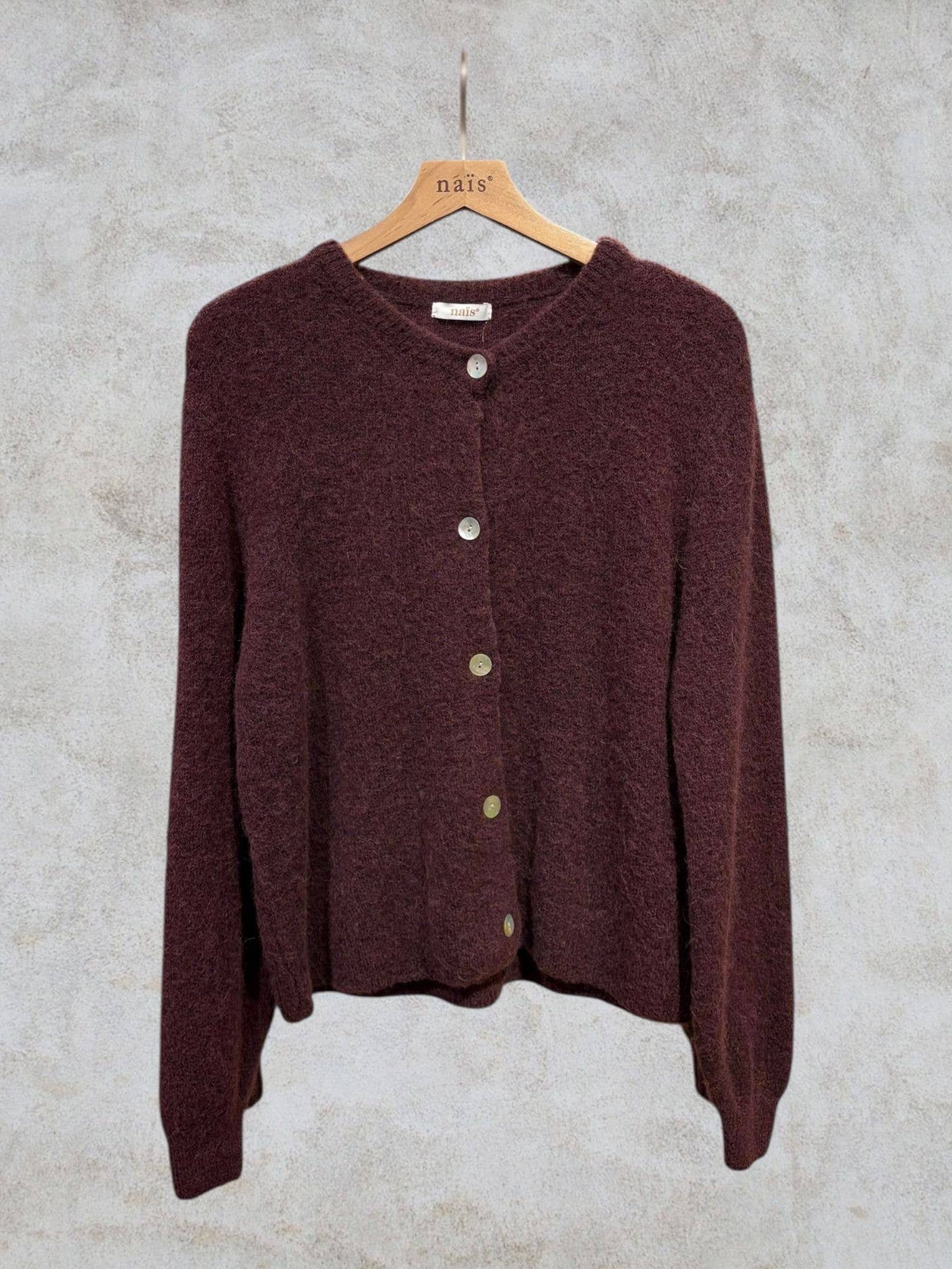 NAÏS PARIS - Wholesale Cardigan - Women's - SUPER FINE ALPACA SHORT BUTTON CREW NECK CARDIGAN46