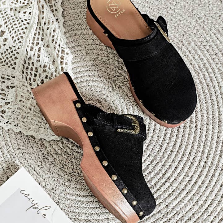 Heeled clog - Marly and other Purchase Wholesale sabots. Free Returns & Net 60 Terms on Faire trending on Faire.