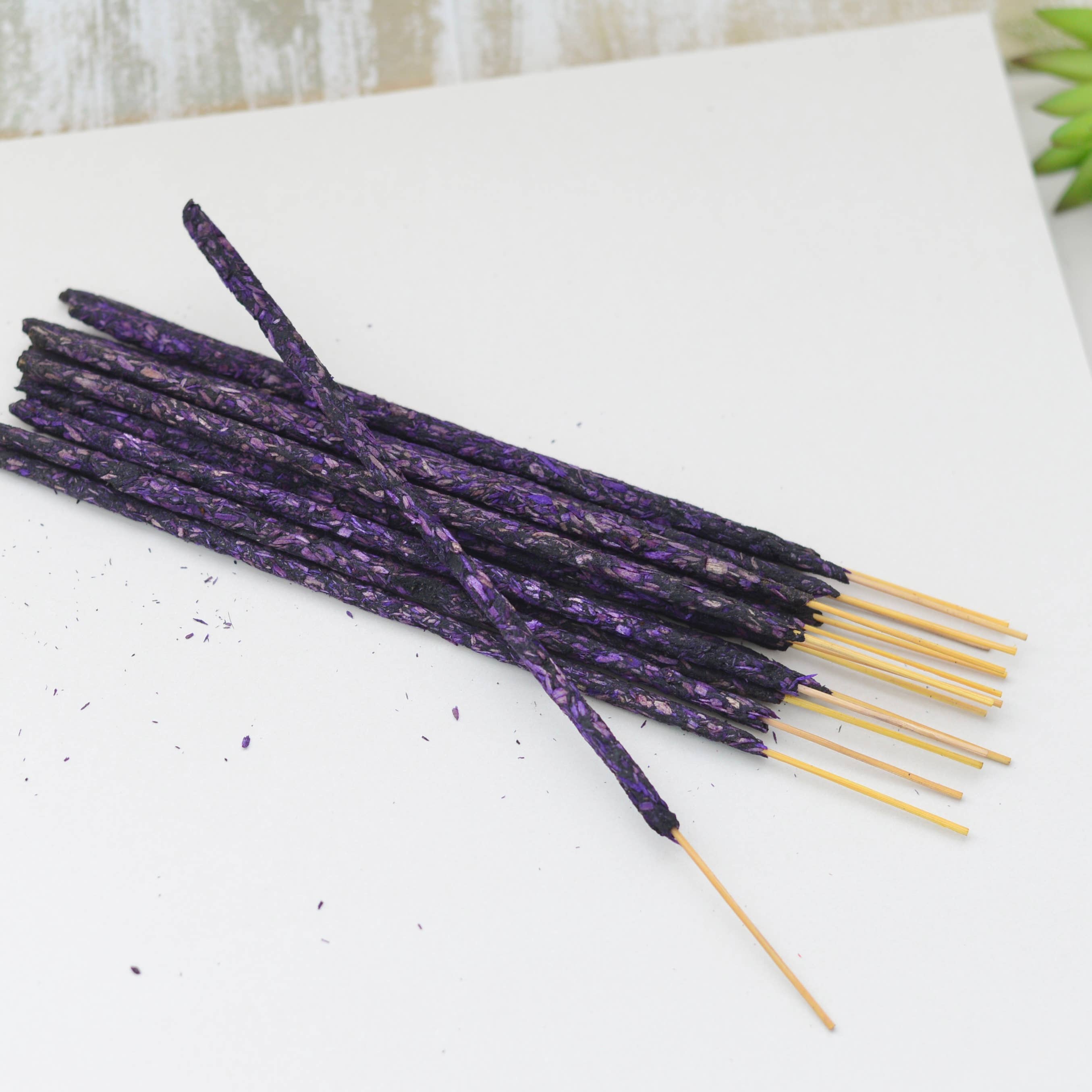 Auxilium Curations, LLC - Wholesale Incense - Lavender Smudge Incense Sticks - Plastic Pouch 10 Sticks2