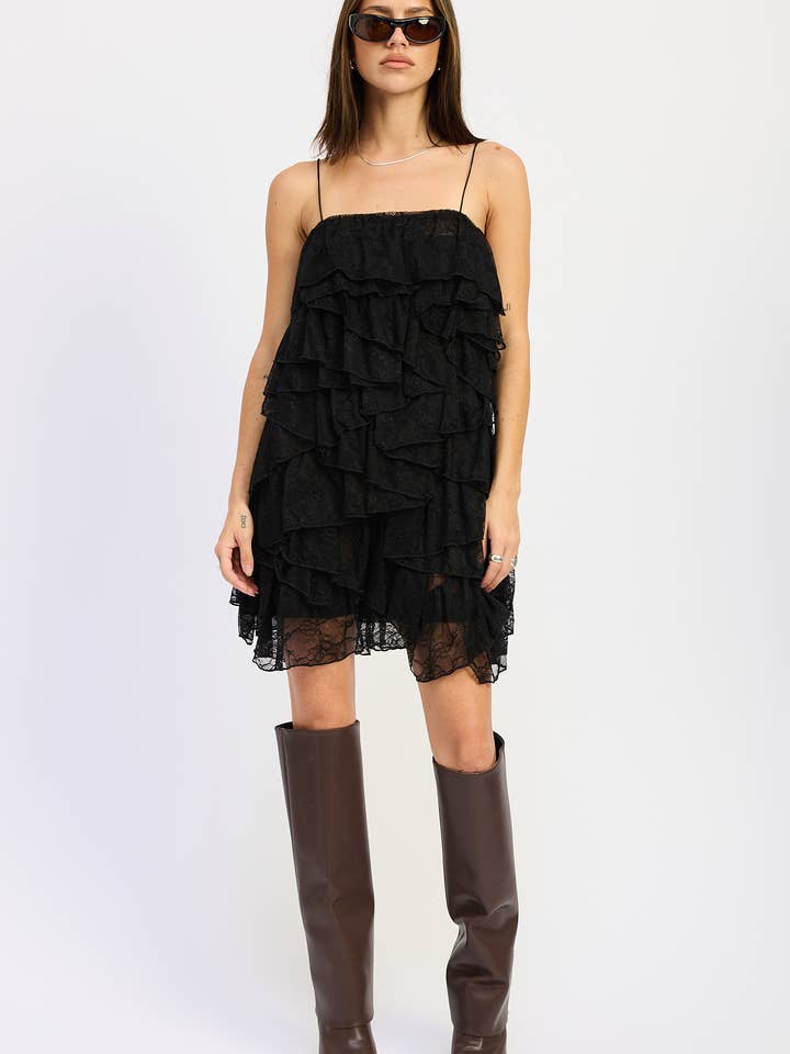 Mini abito con volant in pizzo e spalline sottili. per la vendita all'ingrosso da parte di Emory Park