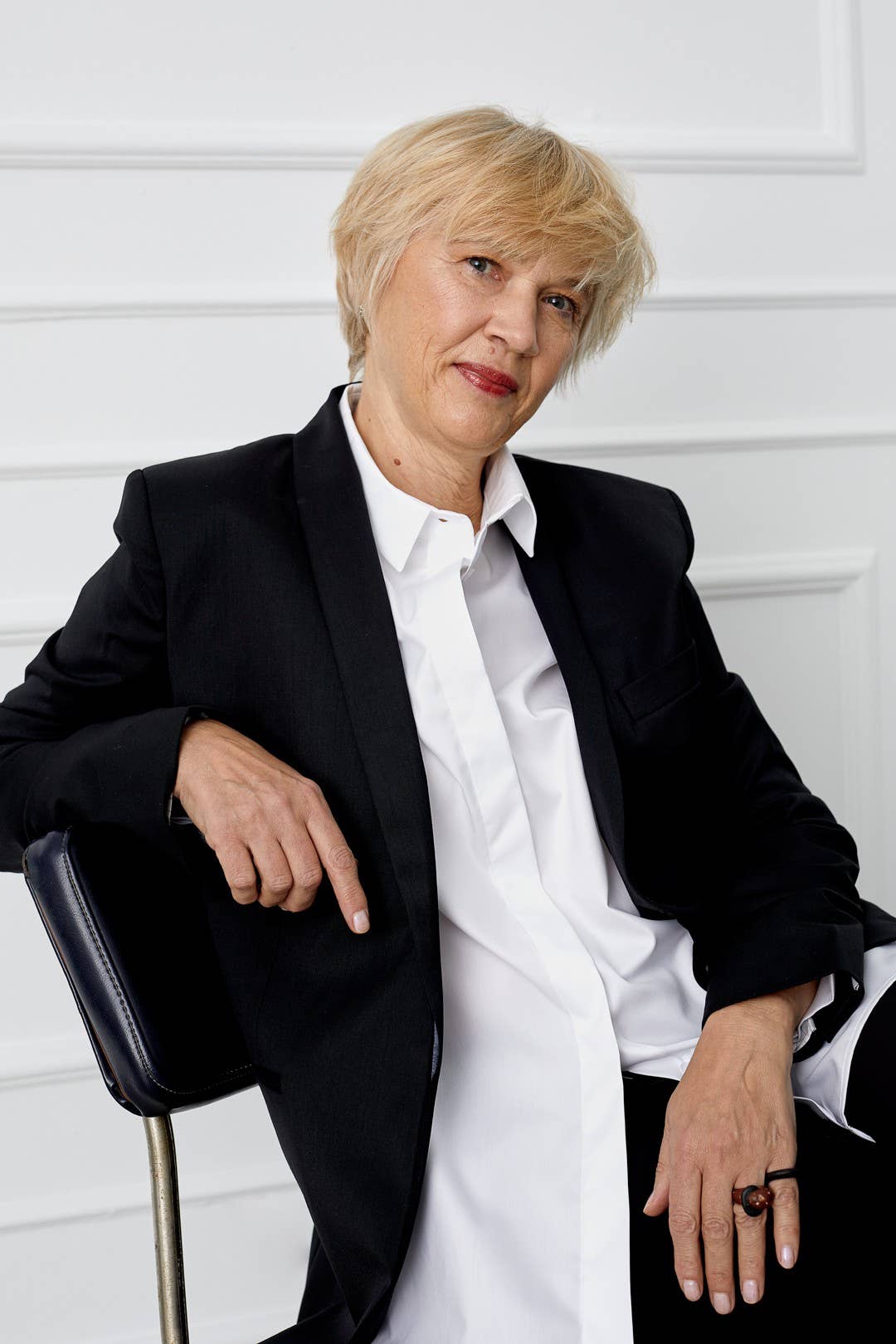 CAPSULE by Agnė Gilytė - Vente Chemise à col boutonné – femme - Chemise « FLORENCE » en coton de haute qualité15