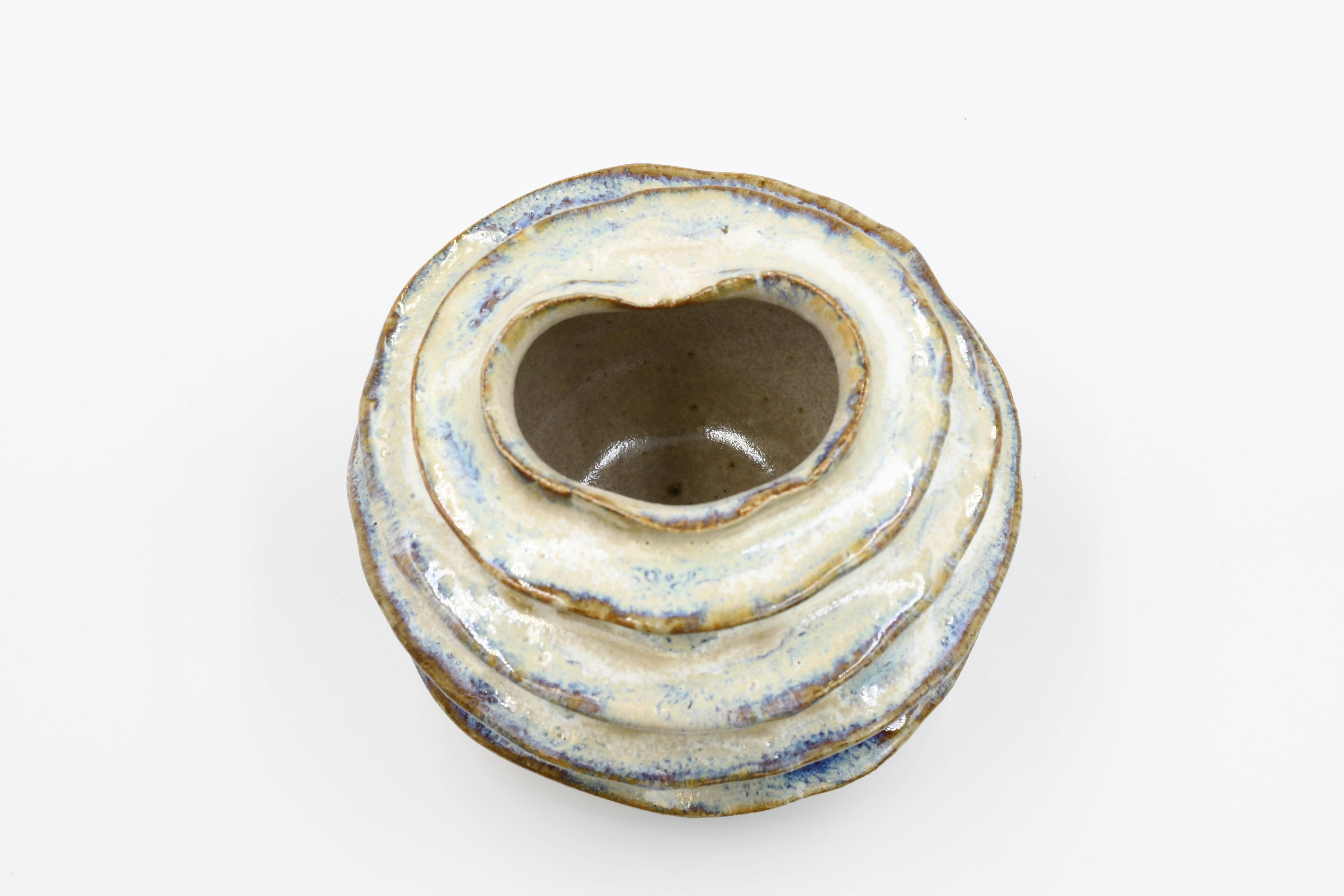 Art Floral Trading LLC - Venta al por mayor Pufs/esponjas de baño - Pequeña Esponja de Baño de Lufa - Efecto Leche y Púrpura4