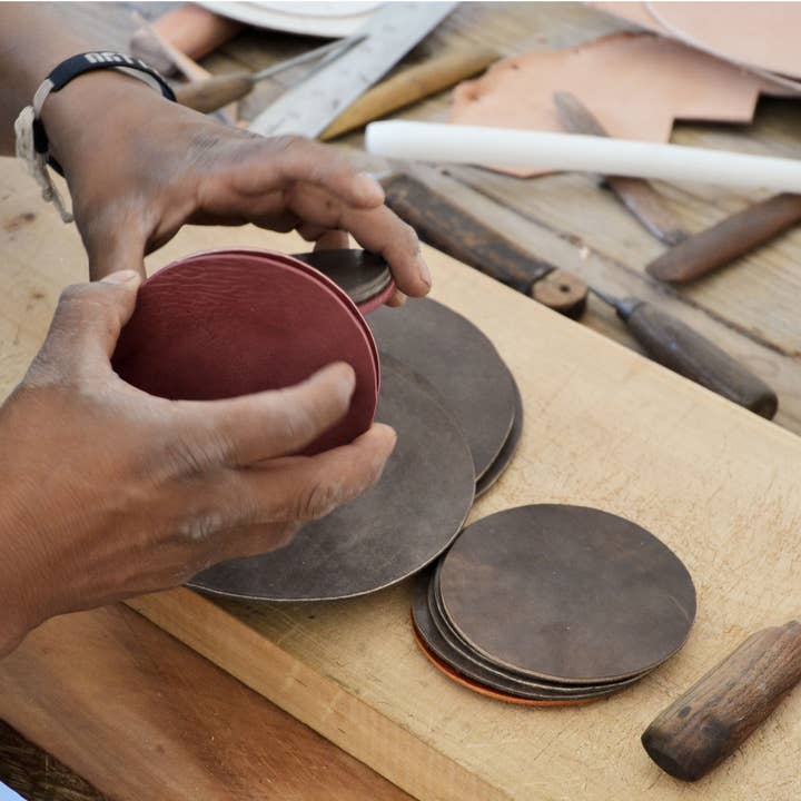 Purse & Clutch - Wholesale Clutch Bag - Women's - Embossed Leather Circle Wristlet in Black8