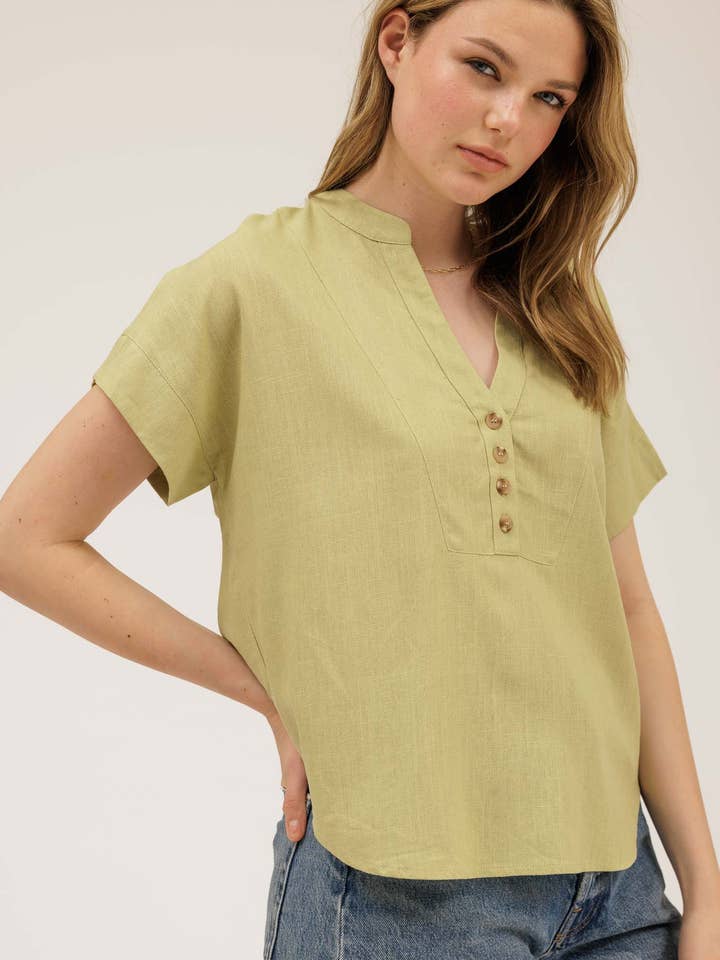 Blu Pepper - Wholesale Blouse - Women's - HENLEY SHORT BAT WING SLEEVE U HEM TOP