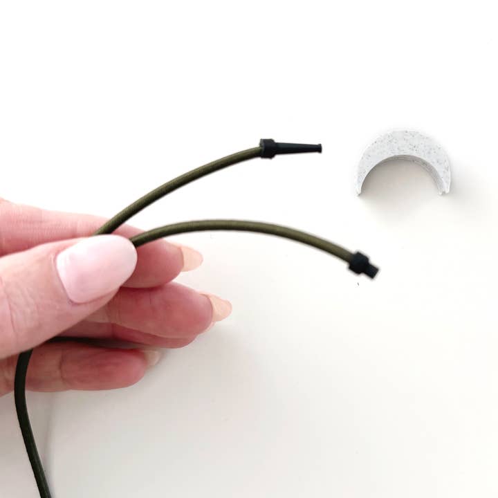 Miniette - Wholesale Doll accessory kit – Kids - Miniature Garden Hose & Wall Hanger1