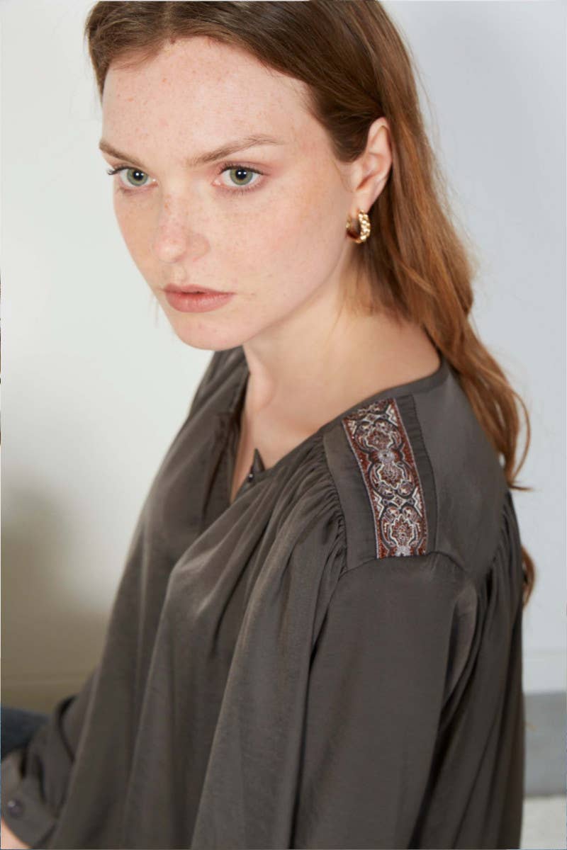 Orfeo - Wholesale Blouse - Women's - Nour3