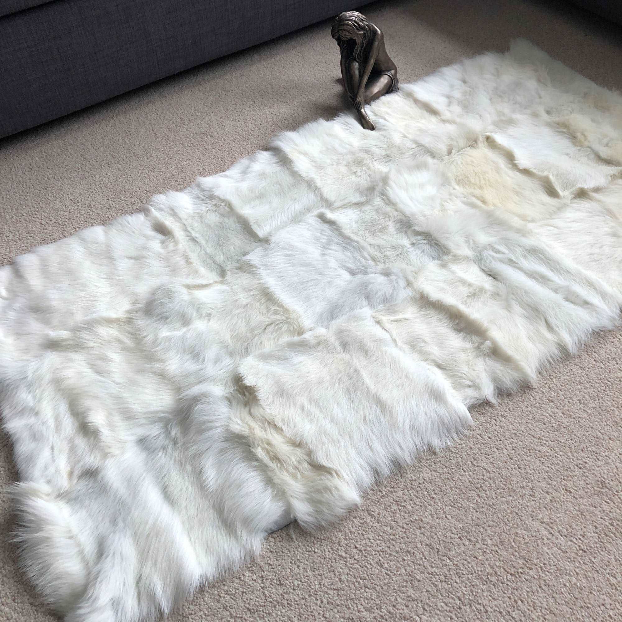 Wildash London – wholesale Prydnadsfilt – Svart etikett Tuscan Shearling kasta/matta 60cm x 120cm | Clotted Cream3