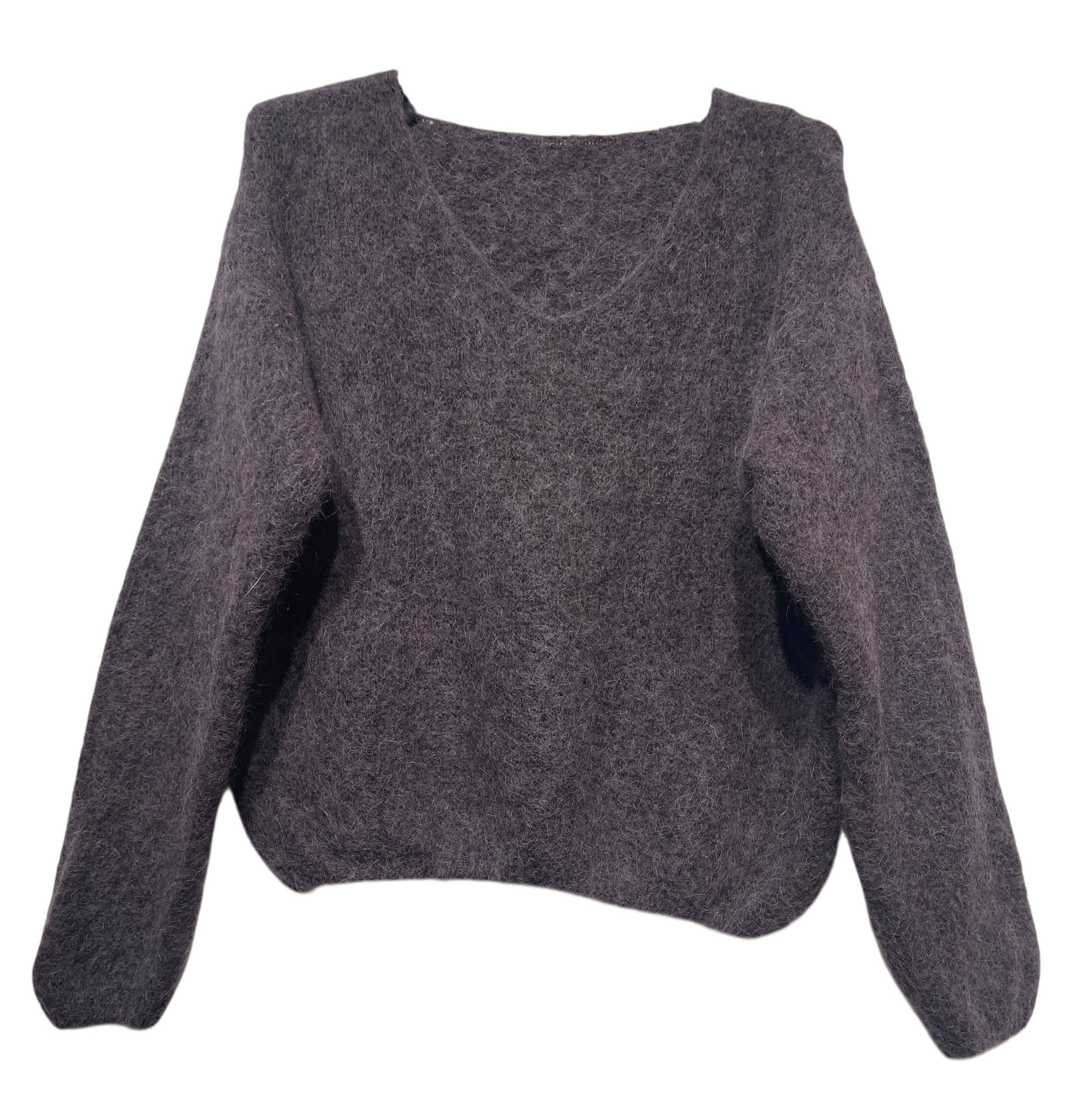 LINEN & COTTON HOUSE - Wholesale Blouse - Women's - 0281 V-NECK SWEATER IN ALPACA AND WOOL2