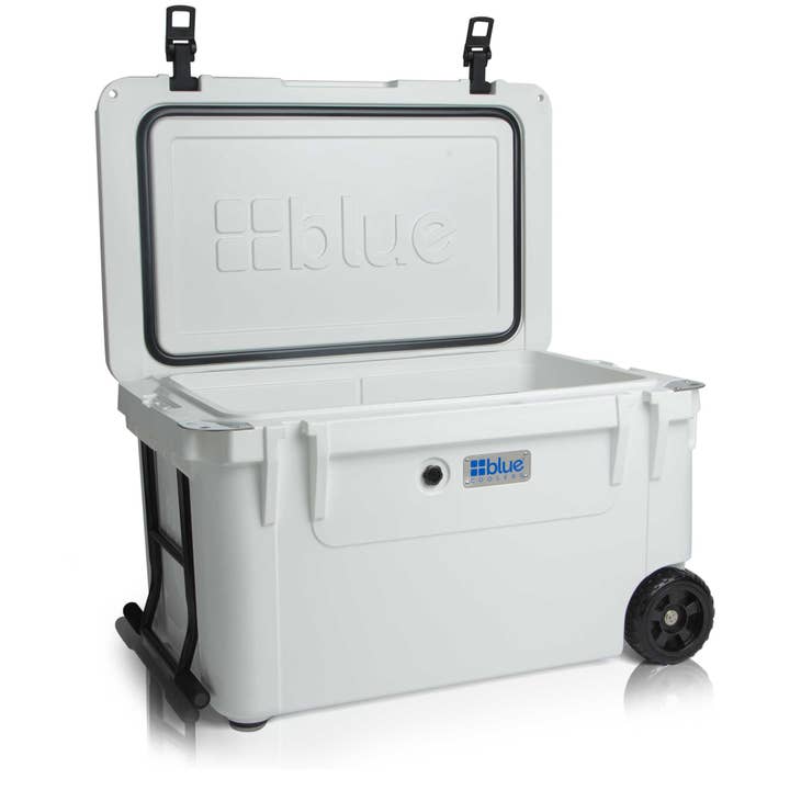 Caddis Sports – wholesale Cooler/cooler bag – 110 Quart Ark Series Roto-Molded Wheeled Cooler3
