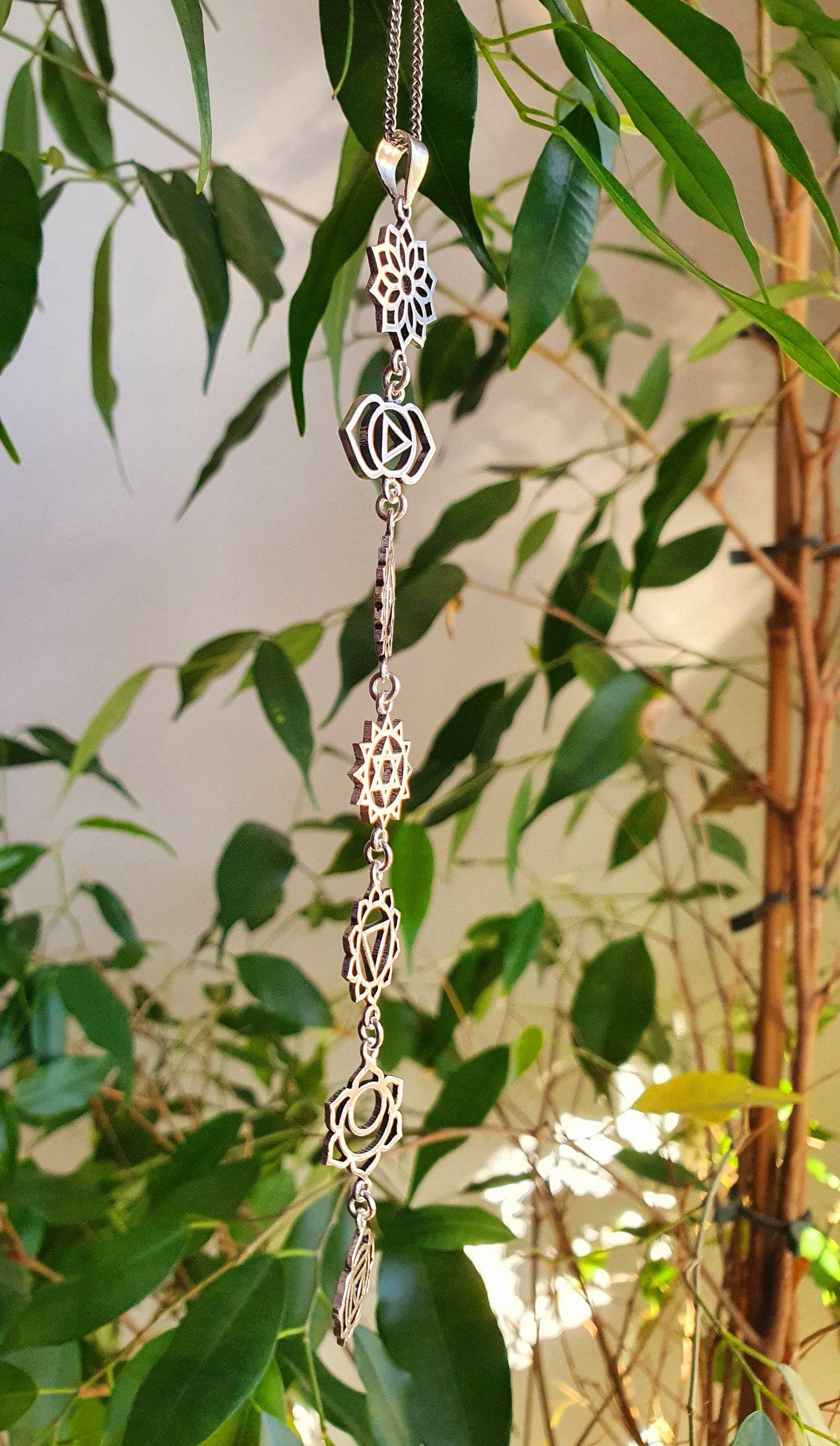 Kaali Boutique – wholesale Pendant/charm necklace – Silver Chakras Necklace with Stainless Steel Chain8